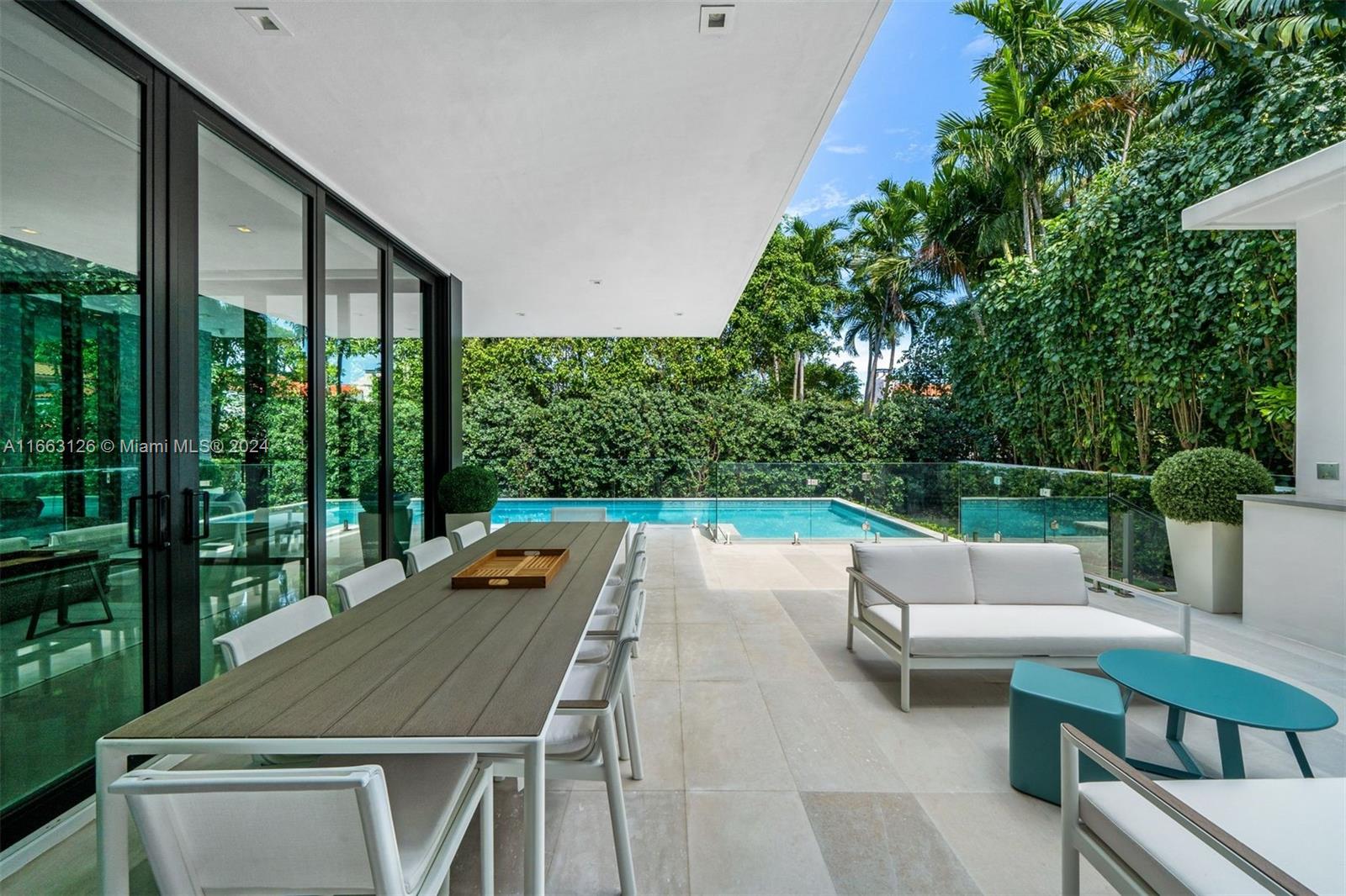 LA GORCE GOLF SUB - Residential