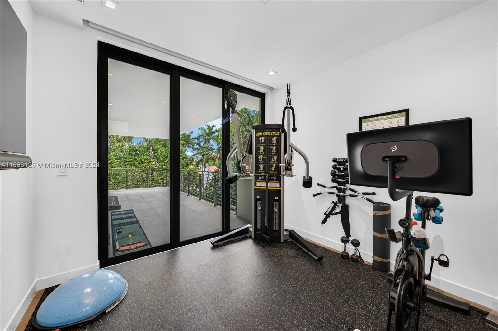 LA GORCE GOLF SUB - Residential