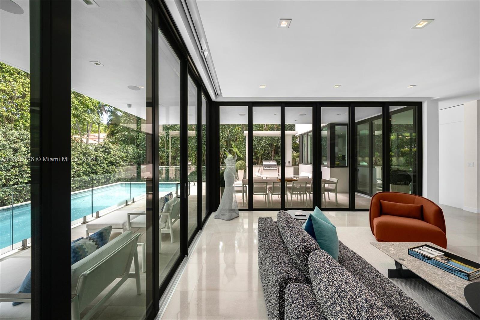 LA GORCE GOLF SUB - Residential