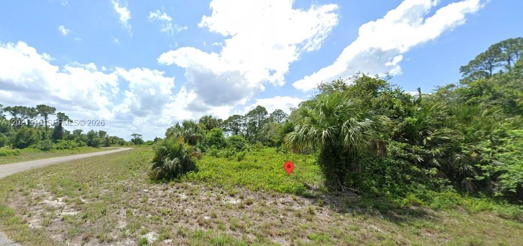 BANYAN VILLAGE - Land