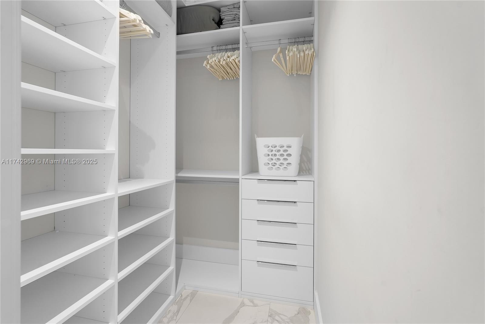 18975 COLLINS CONDO - Residential Lease