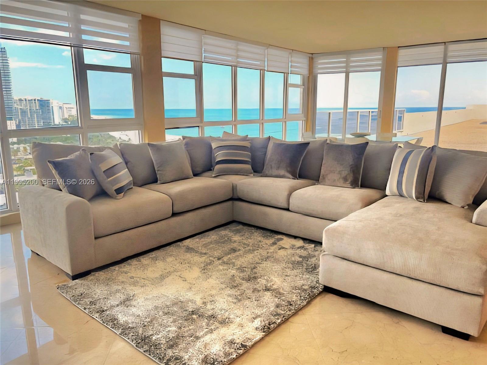 THE DECOPLAGE CONDO - Residential