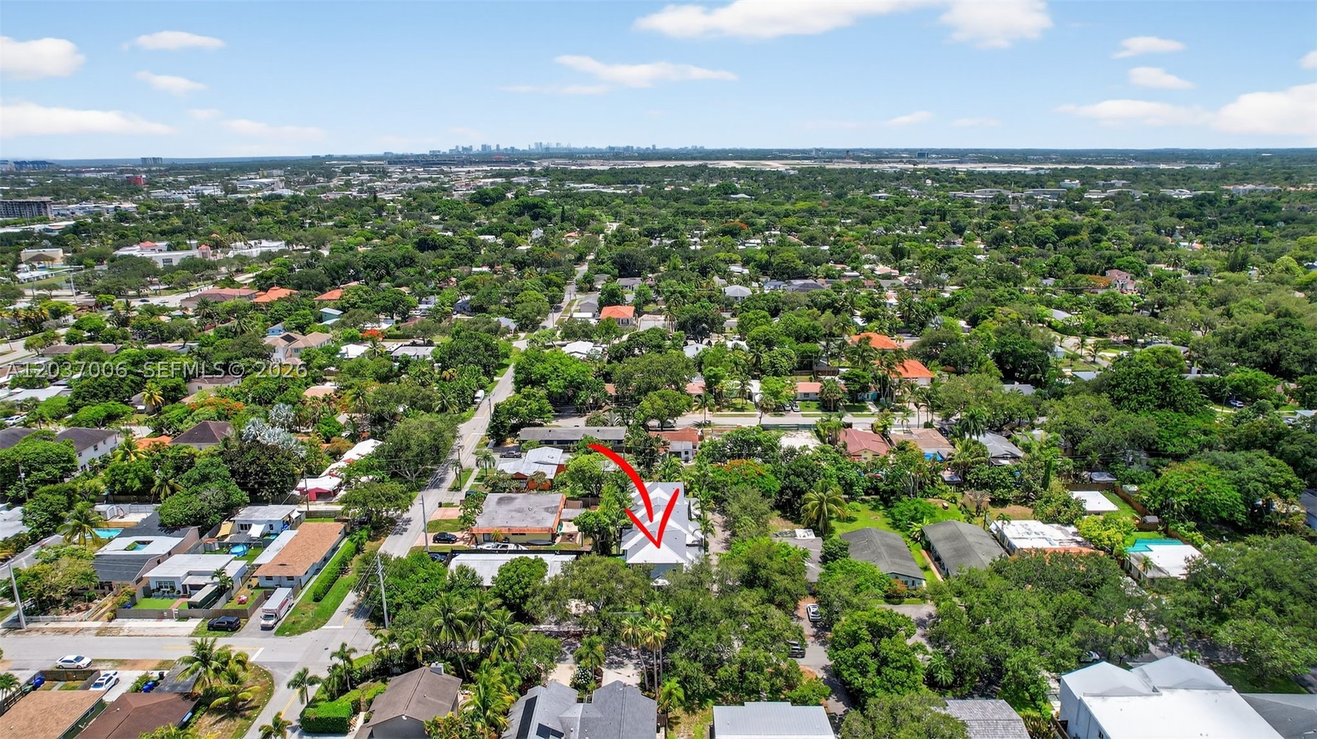 MIDTOWN FIFTEEN - Residential Lease
