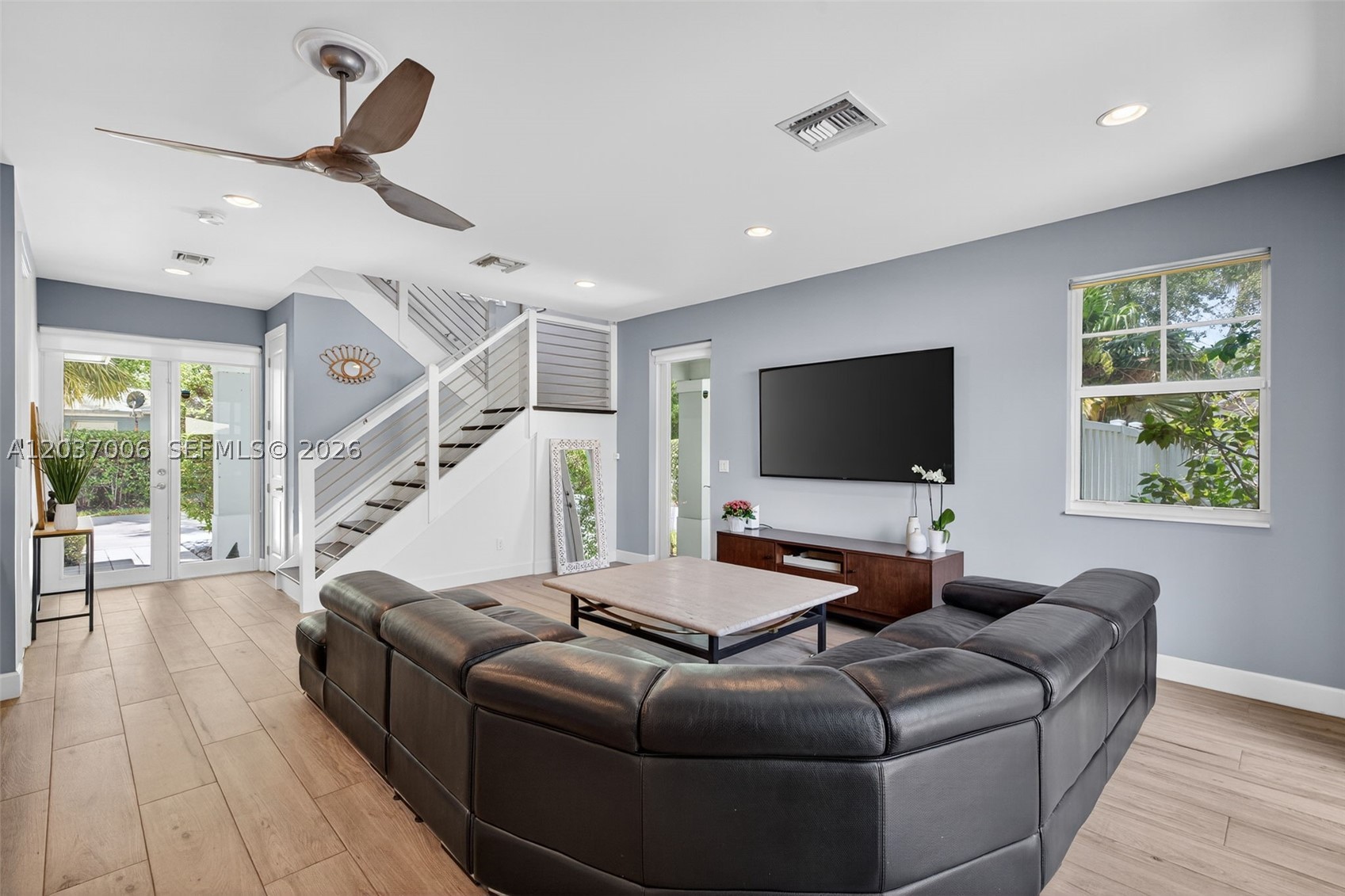 MIDTOWN FIFTEEN - Residential Lease