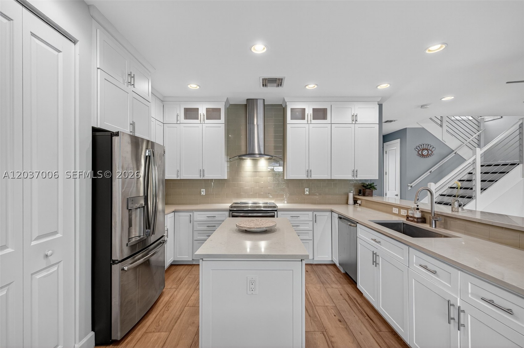 MIDTOWN FIFTEEN - Residential Lease