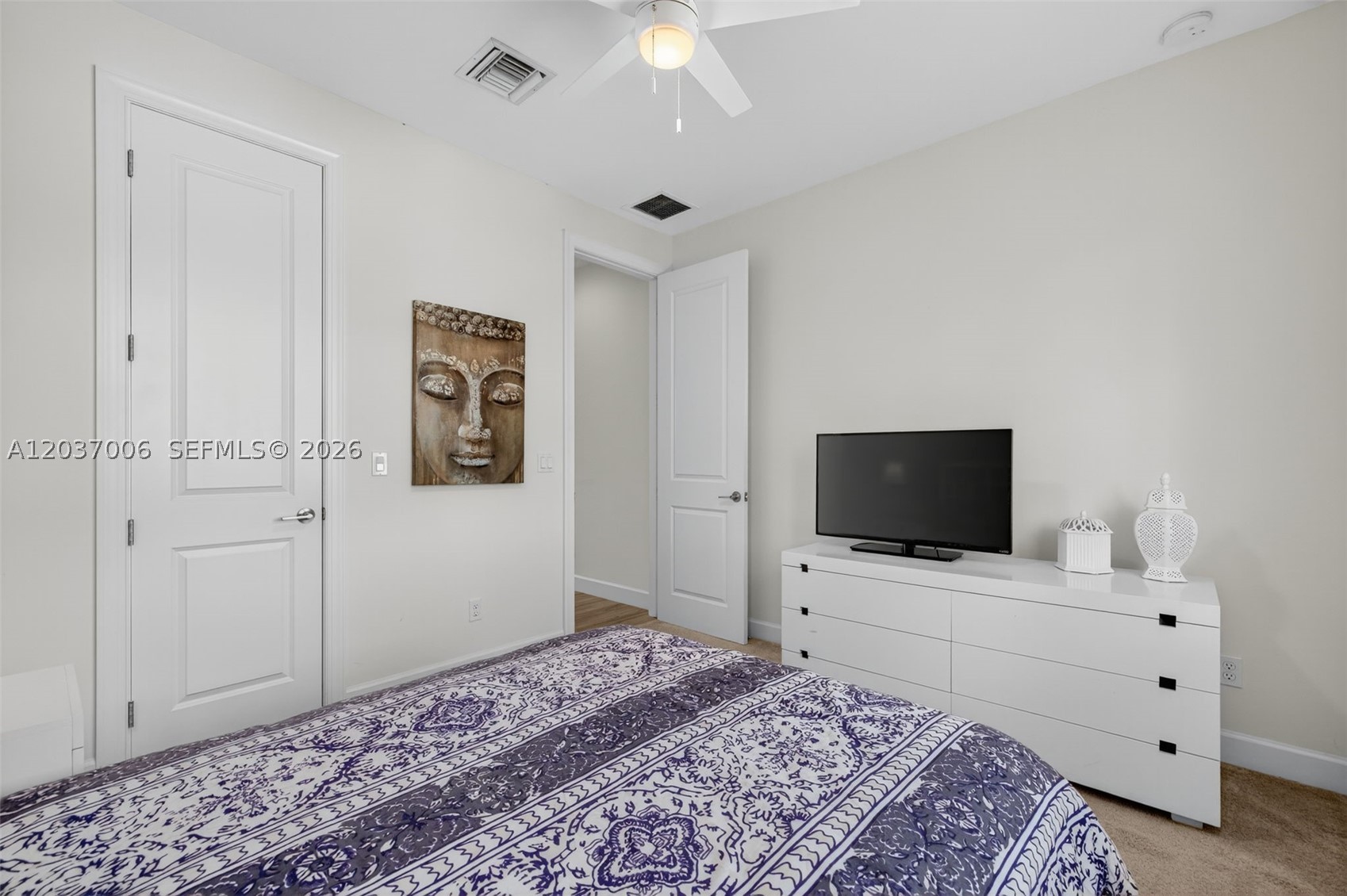 MIDTOWN FIFTEEN - Residential Lease
