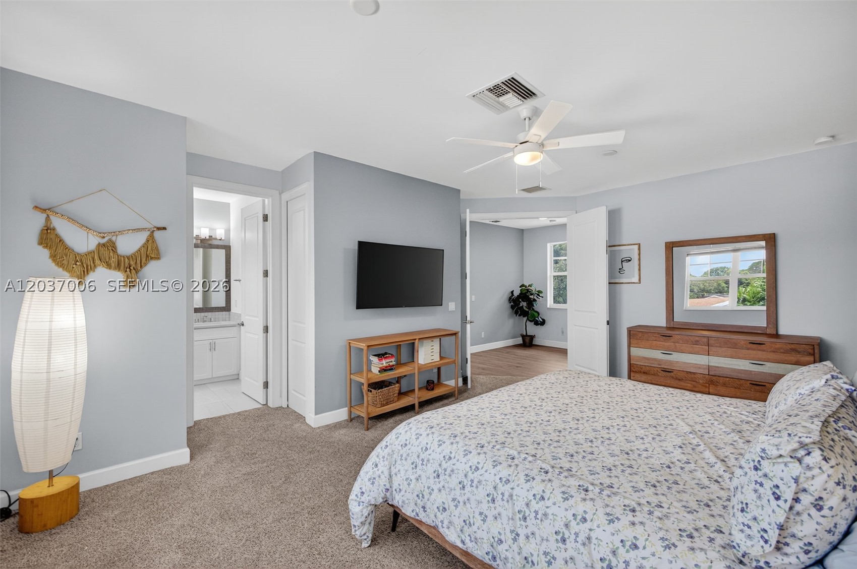 MIDTOWN FIFTEEN - Residential Lease