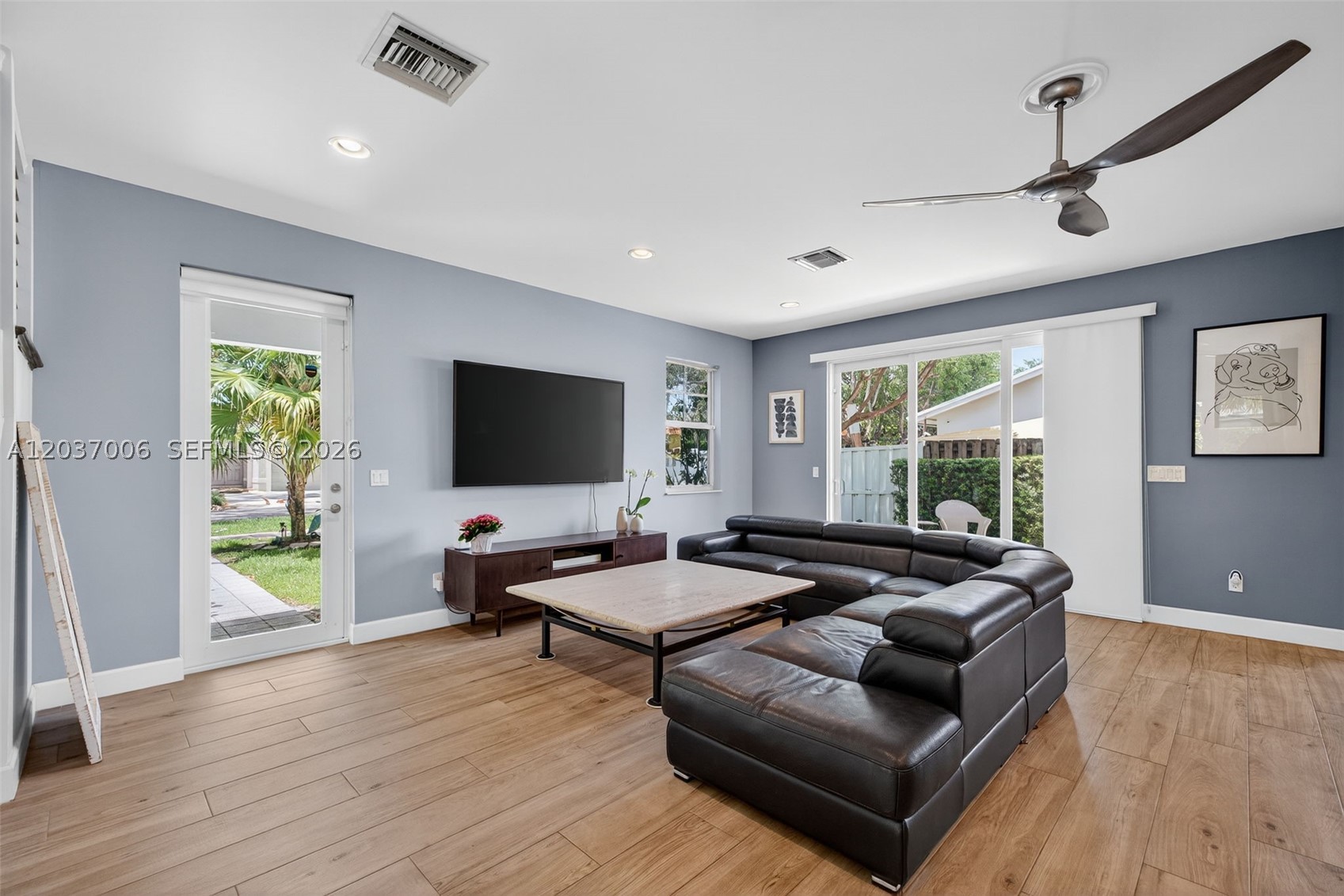 MIDTOWN FIFTEEN - Residential Lease