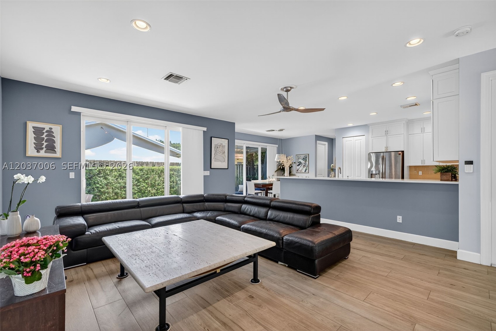 MIDTOWN FIFTEEN - Residential Lease