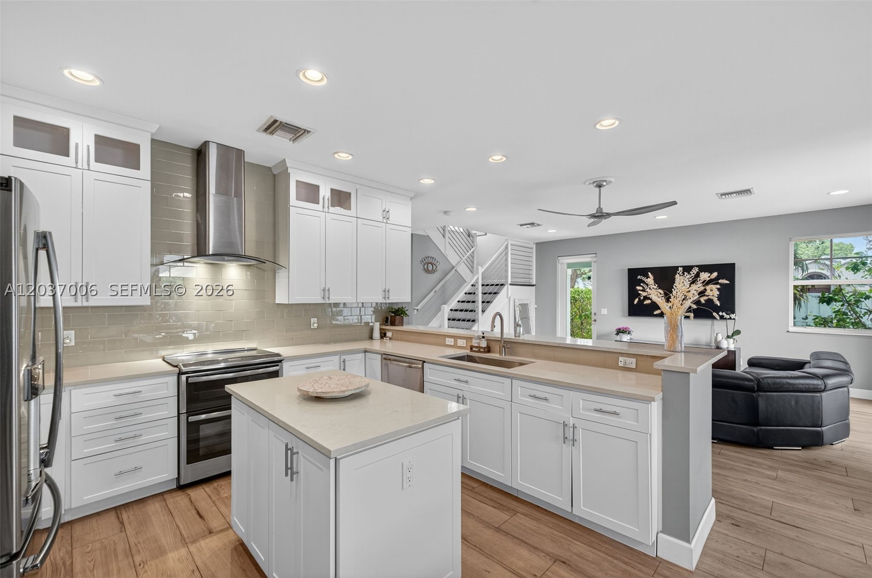 MIDTOWN FIFTEEN - Residential Lease