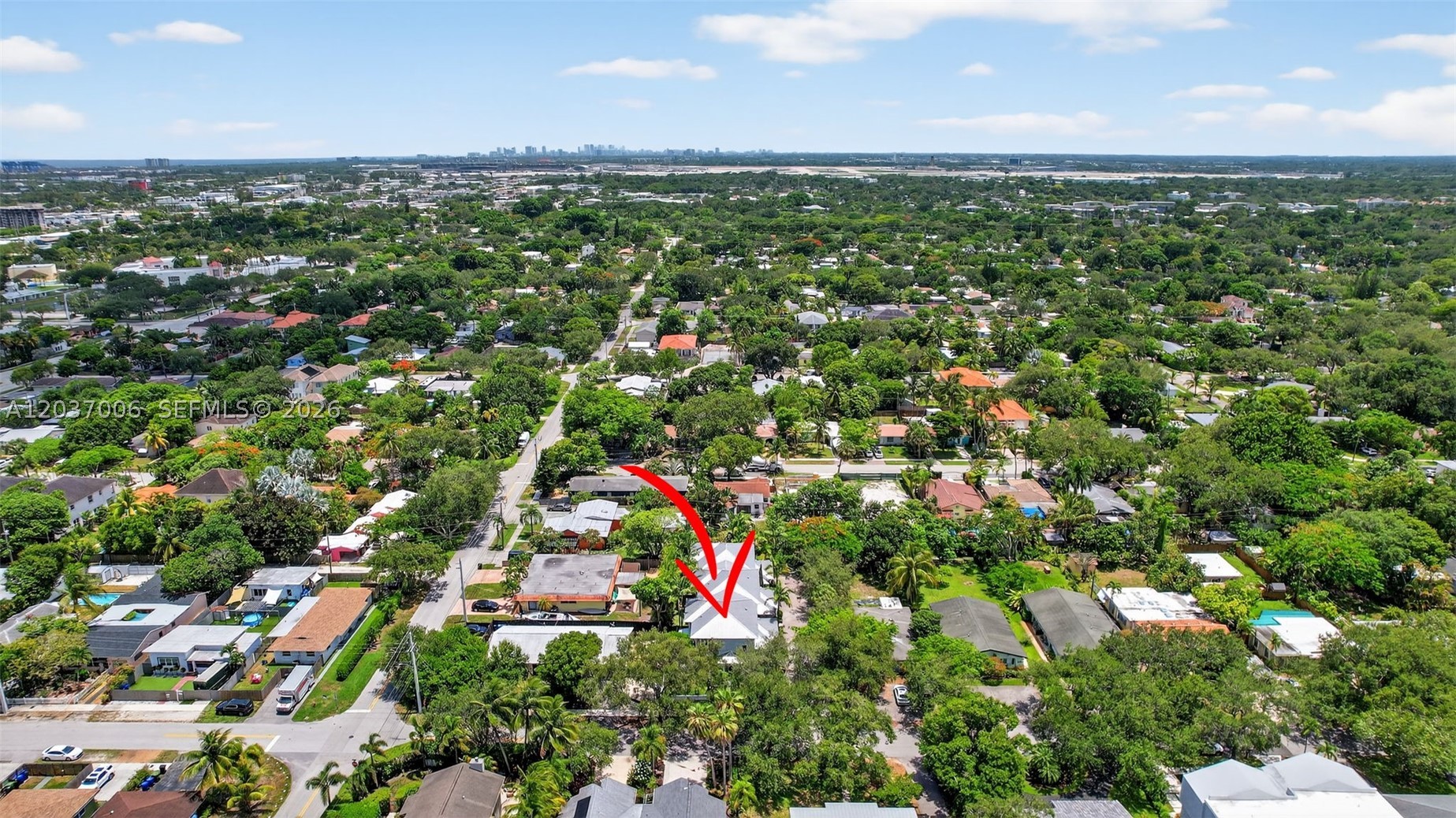MIDTOWN FIFTEEN - Residential Lease