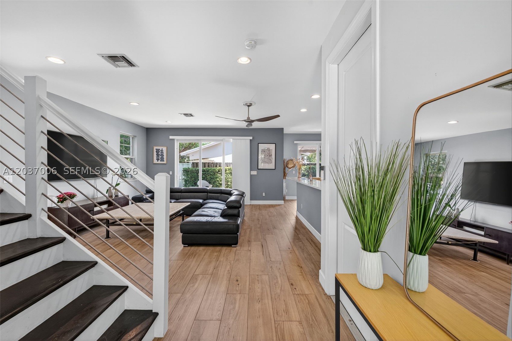 MIDTOWN FIFTEEN - Residential Lease