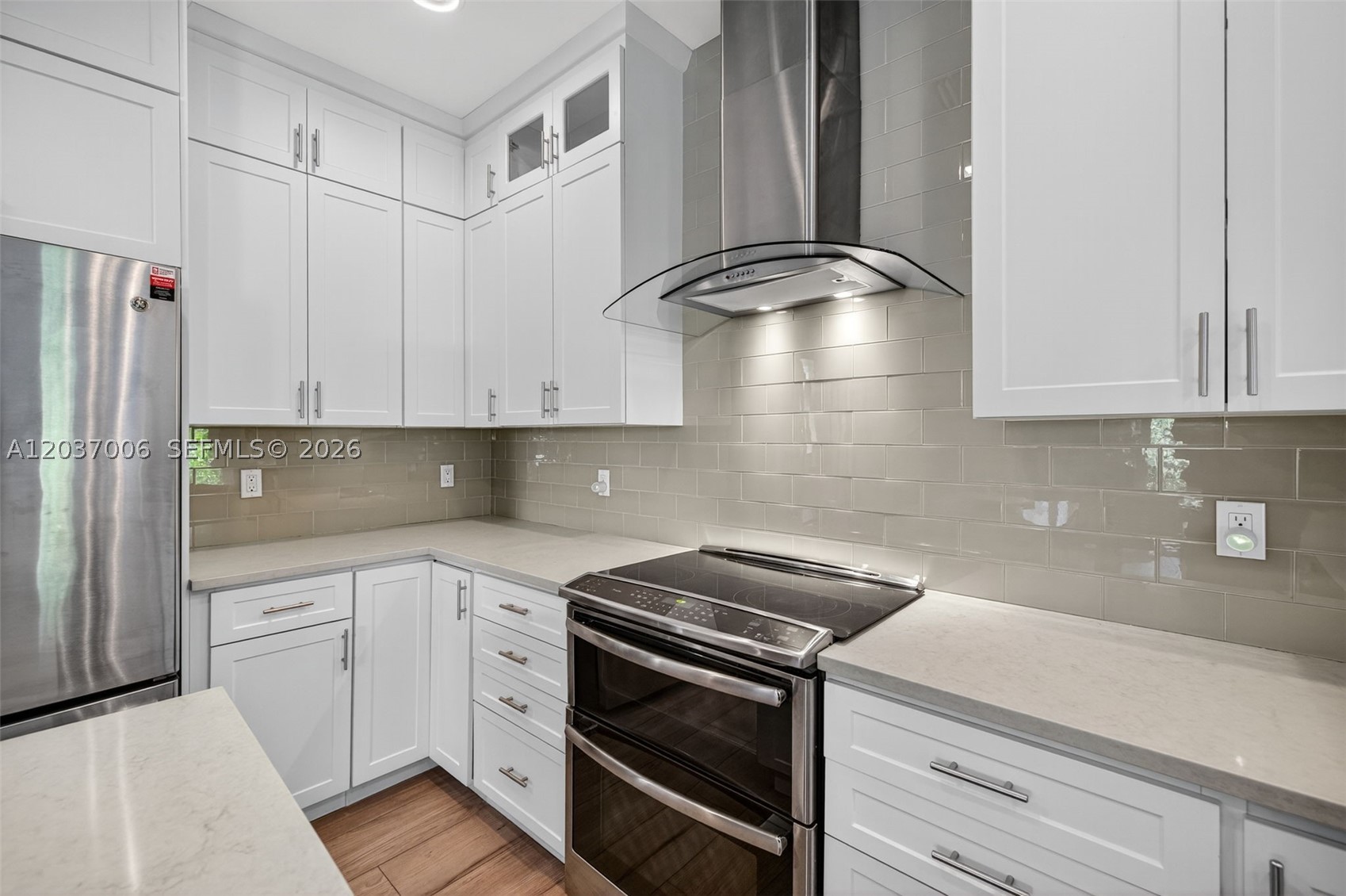 MIDTOWN FIFTEEN - Residential Lease