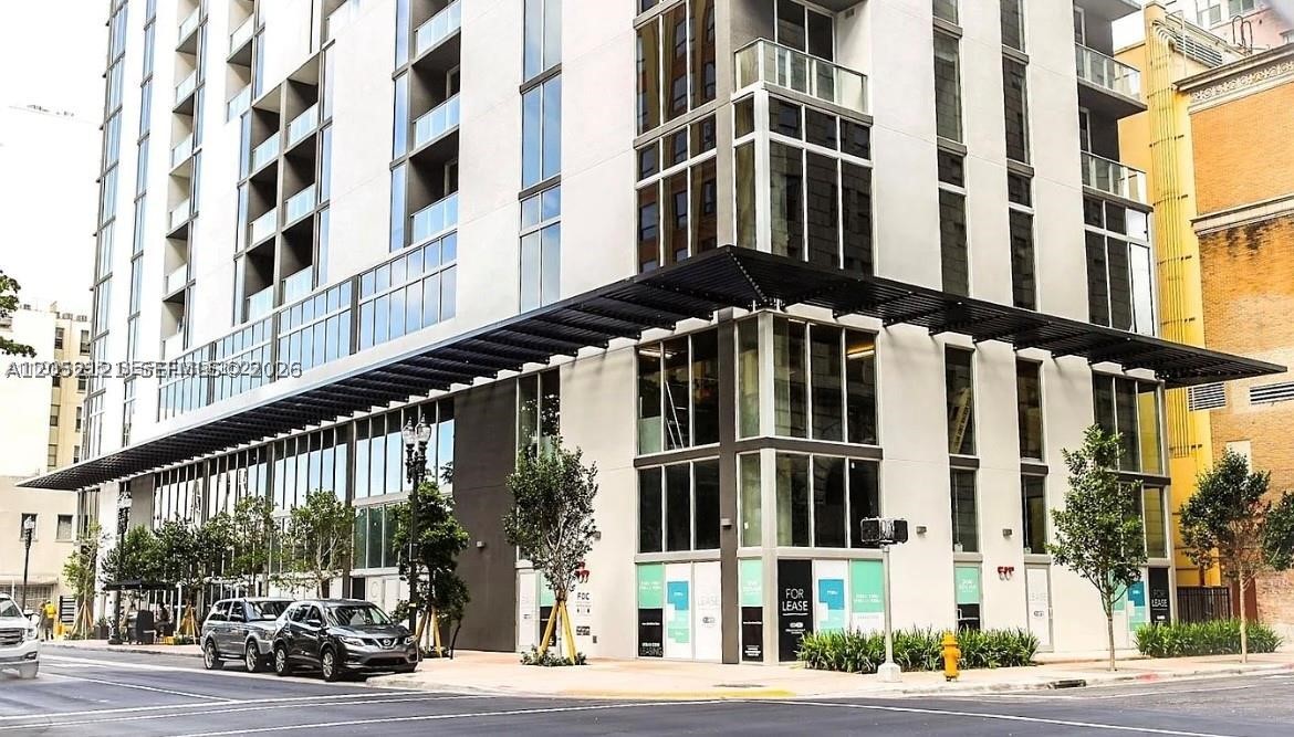 CENTRO CONDO - Residential Lease