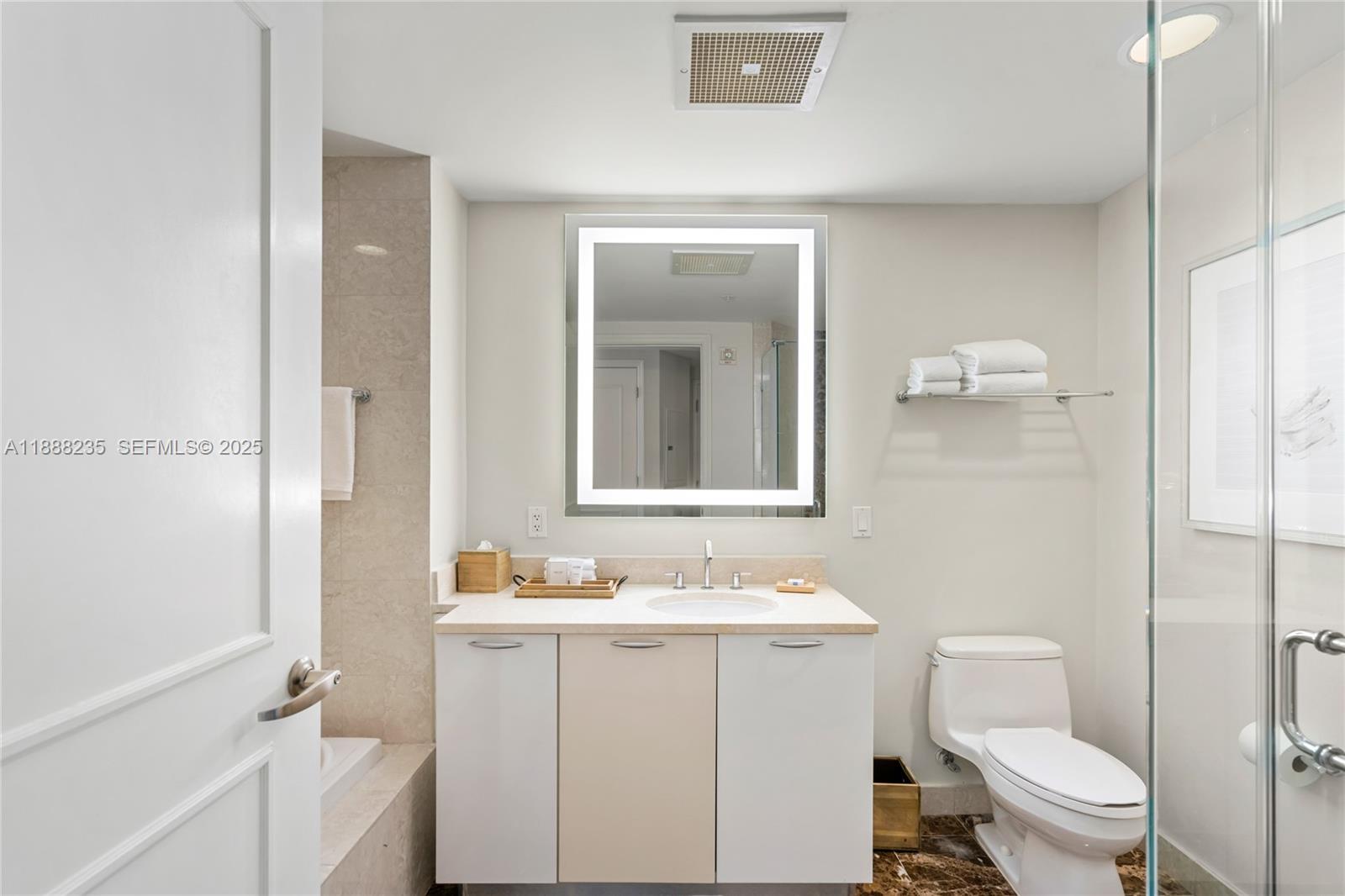 Q CLUB RESORT & RESIDENCE - Residential