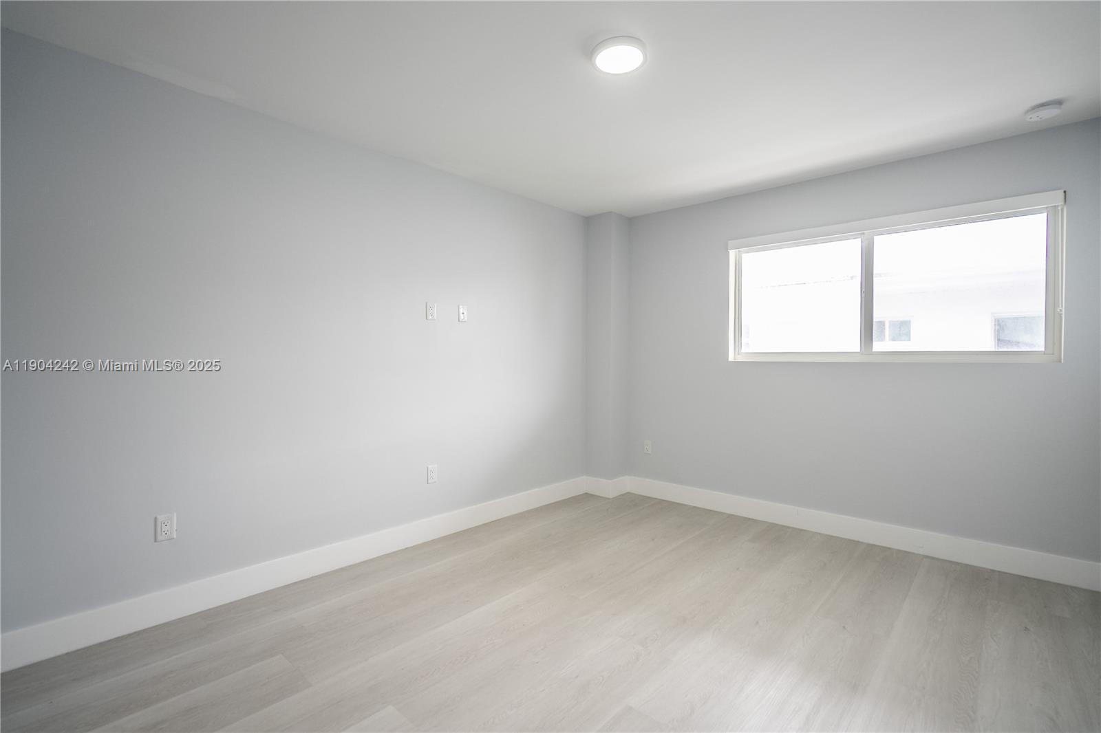 TREASURE IS 1ST ADDN PORT - Residential Lease