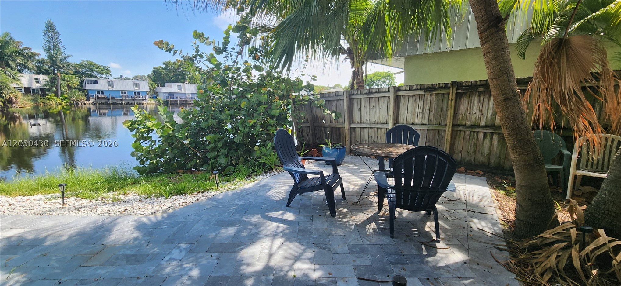 KIMBERLY LAKE VILLAS - Residential Lease