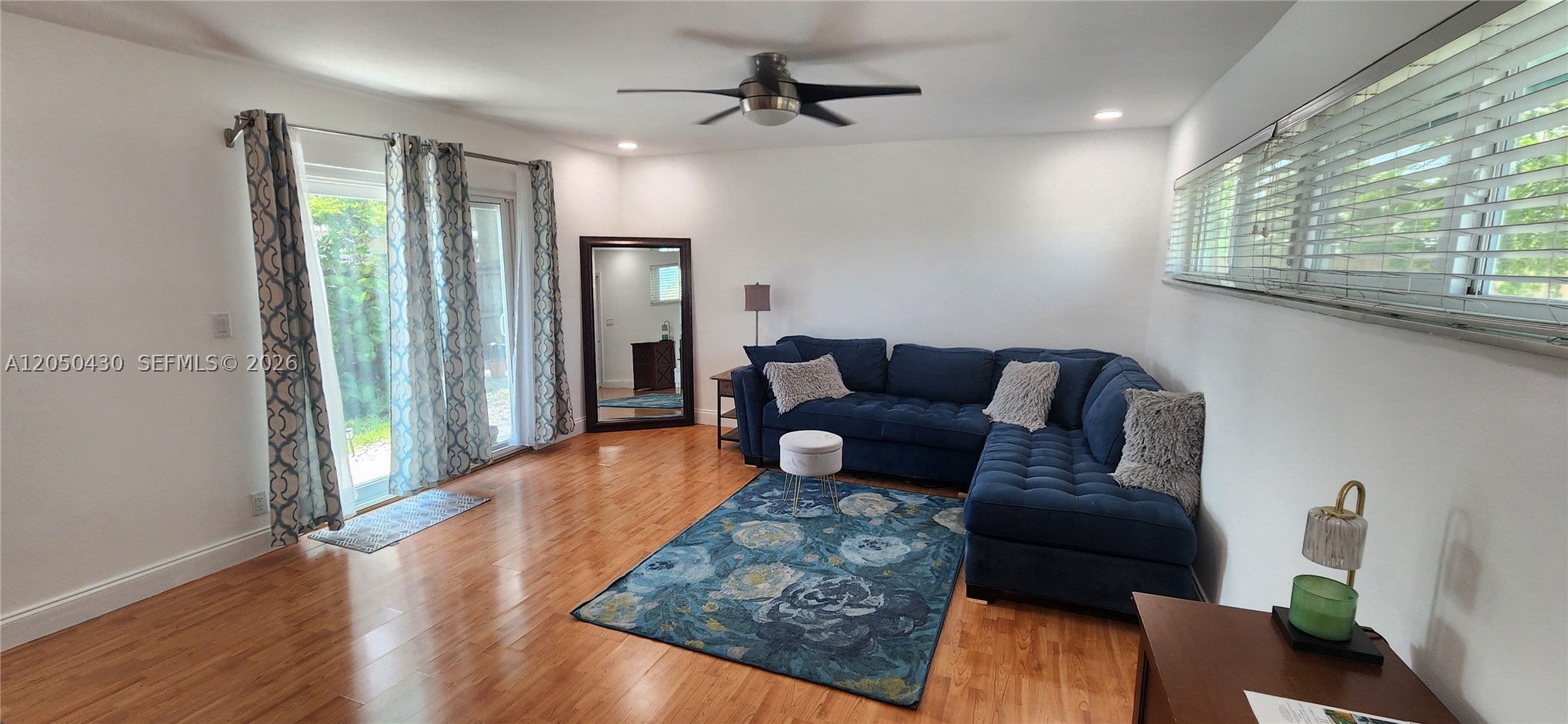 KIMBERLY LAKE VILLAS - Residential Lease