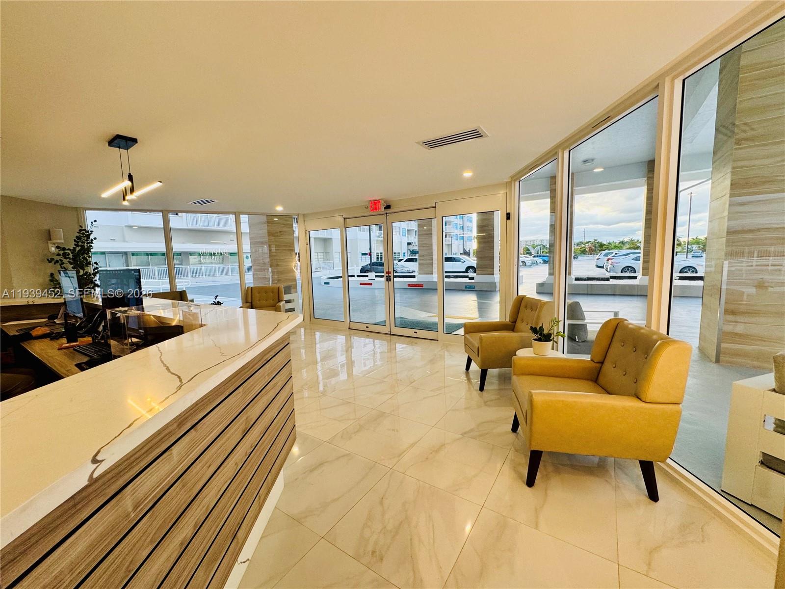 DEL PRADO MARINA - Residential