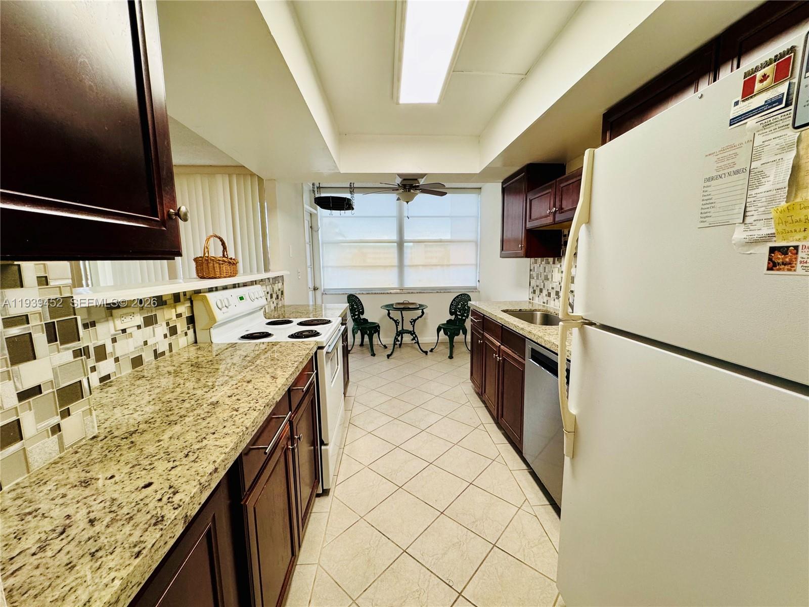 DEL PRADO MARINA - Residential