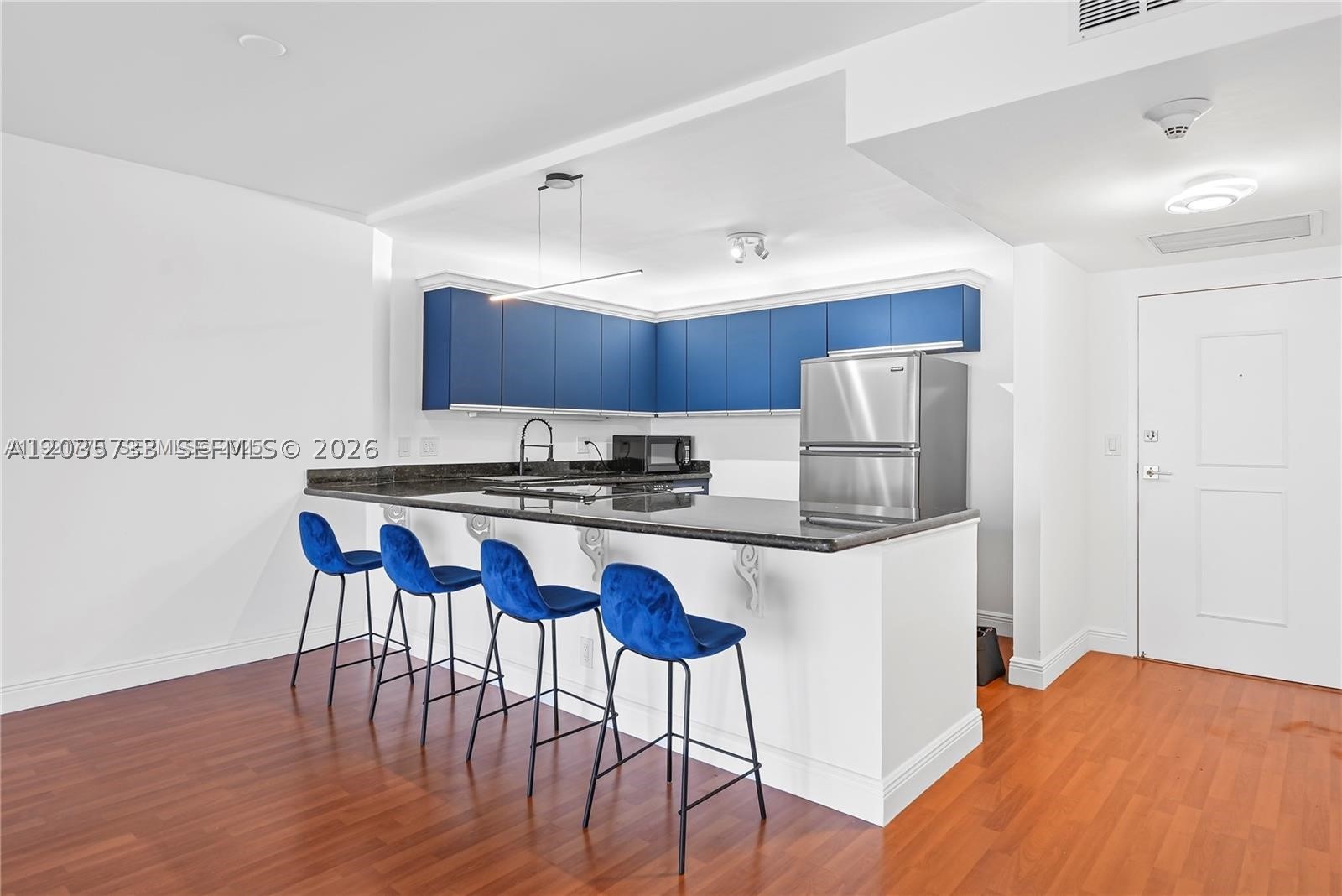 OLYMPUS CONDO PHASE - Residential Lease