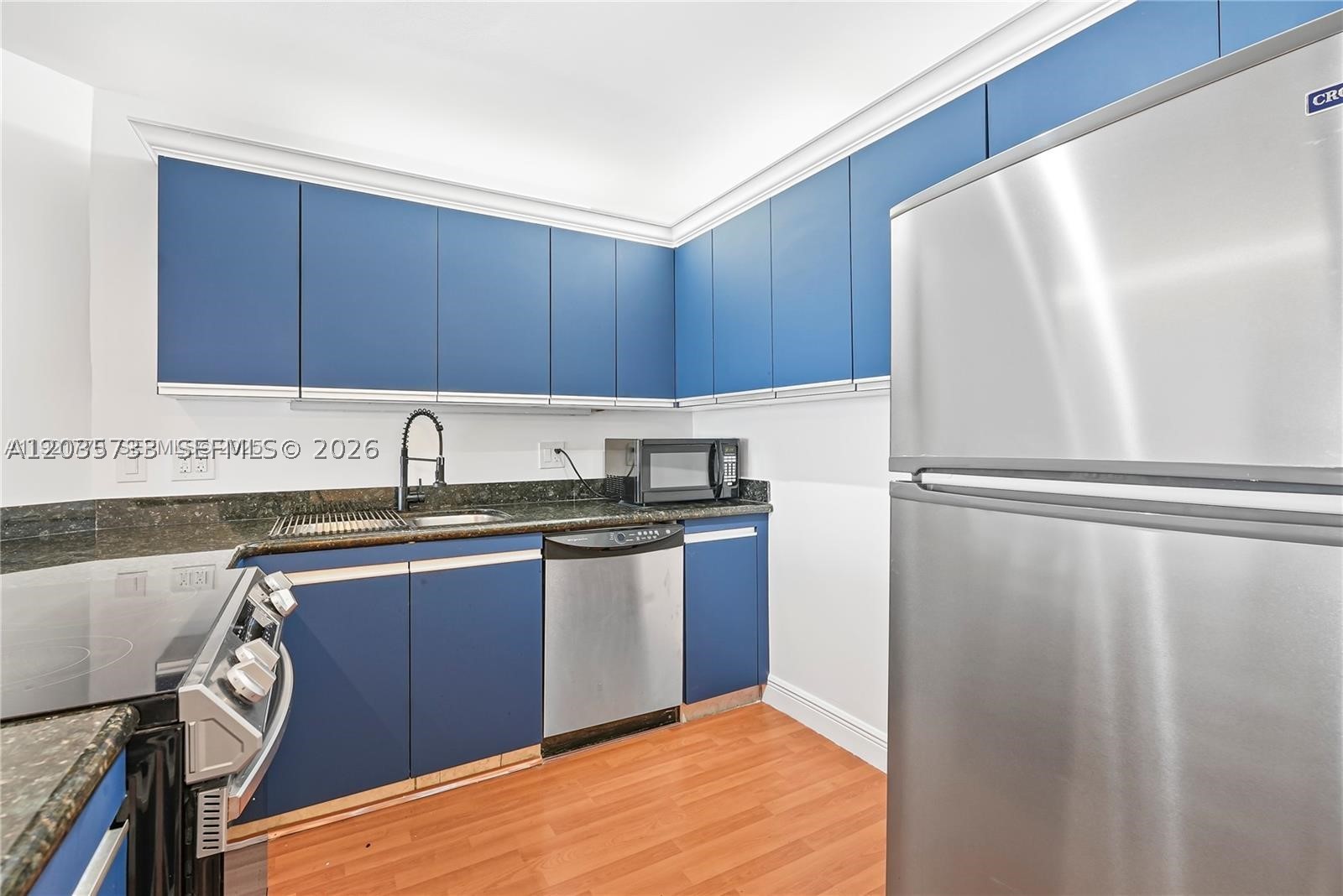 OLYMPUS CONDO PHASE - Residential Lease