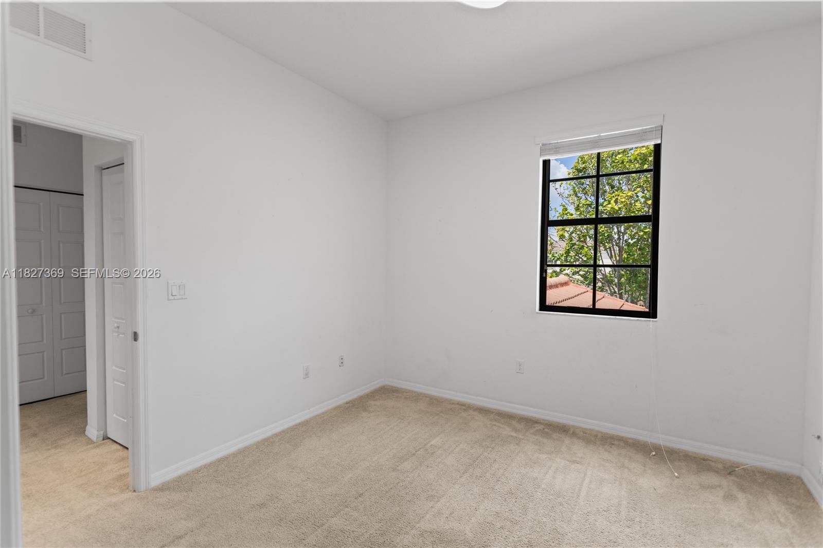 AVENTURA ISLES - Residential