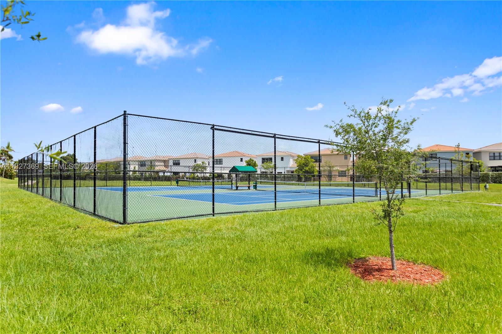 AVENTURA ISLES - Residential
