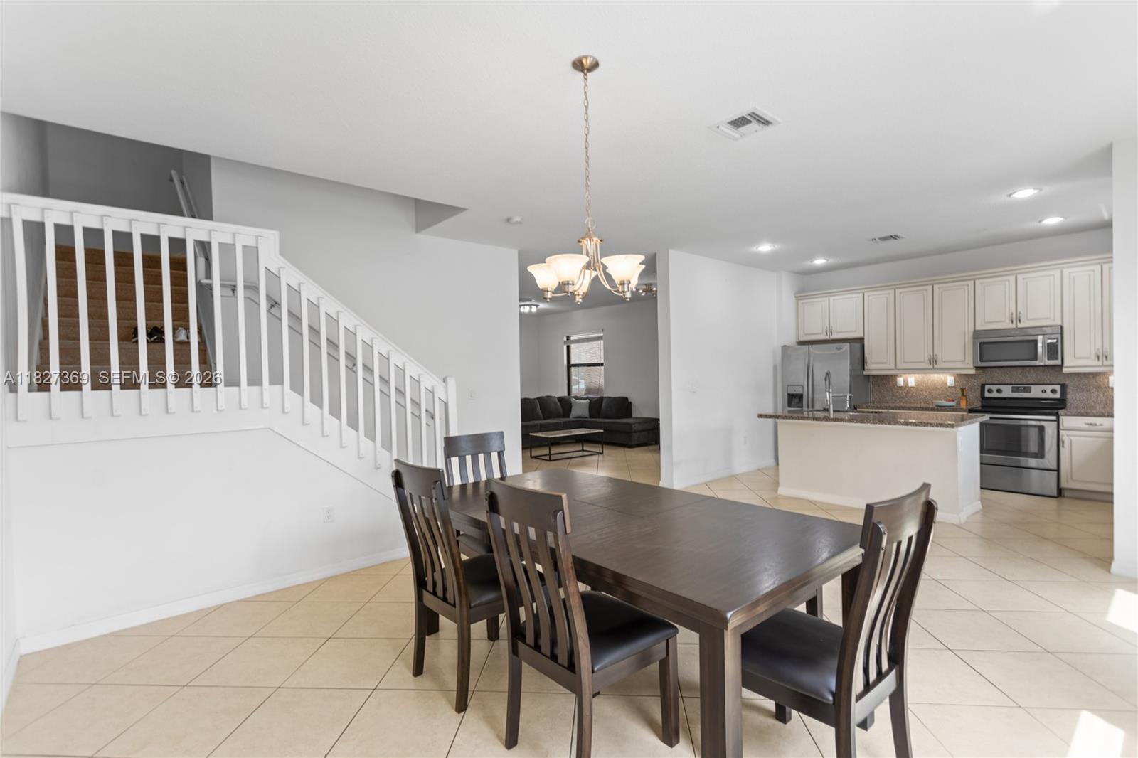 AVENTURA ISLES - Residential