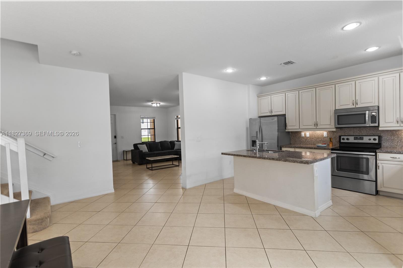 AVENTURA ISLES - Residential