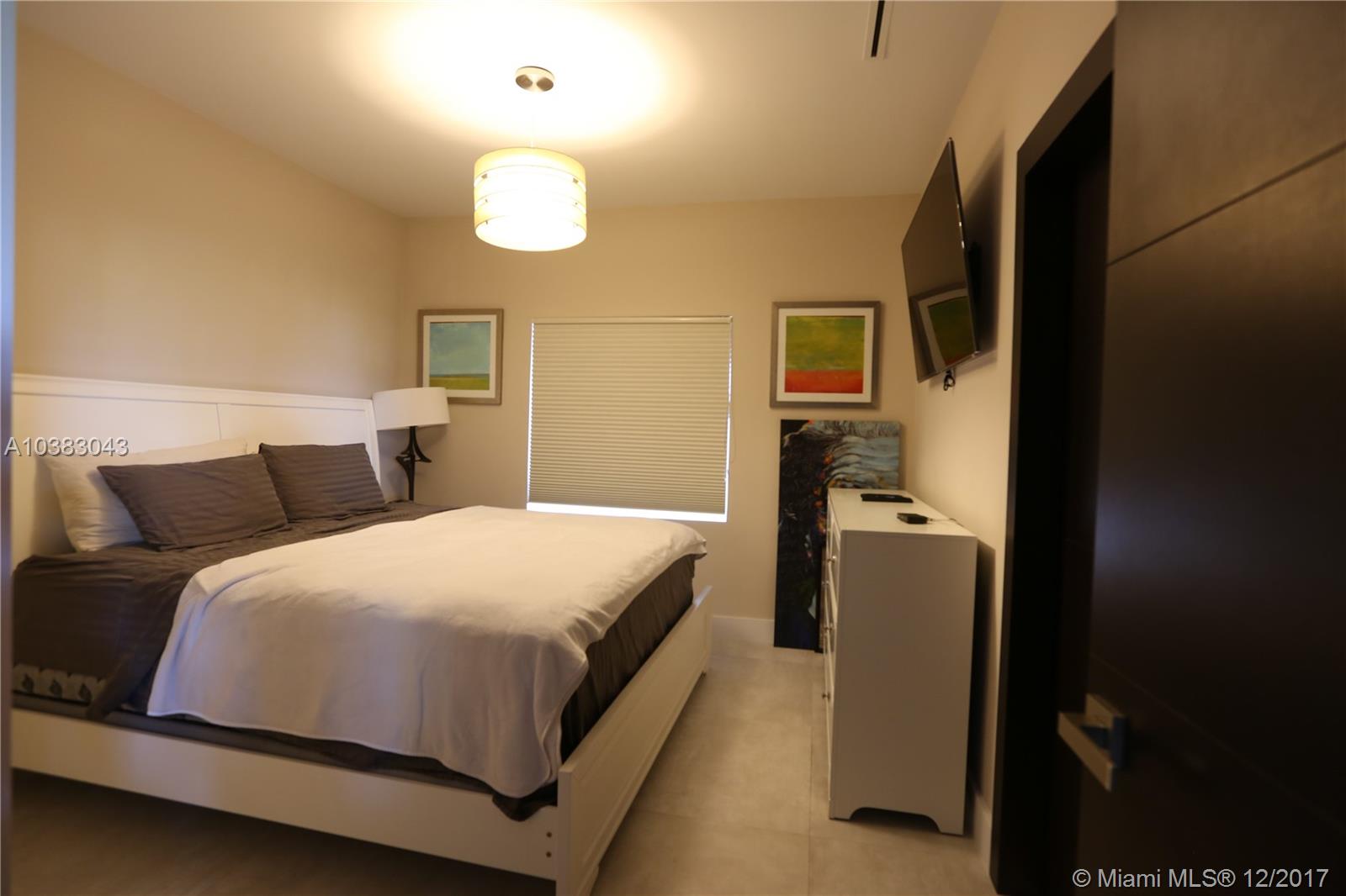 Doral Isles Riviera Amd - Residential
