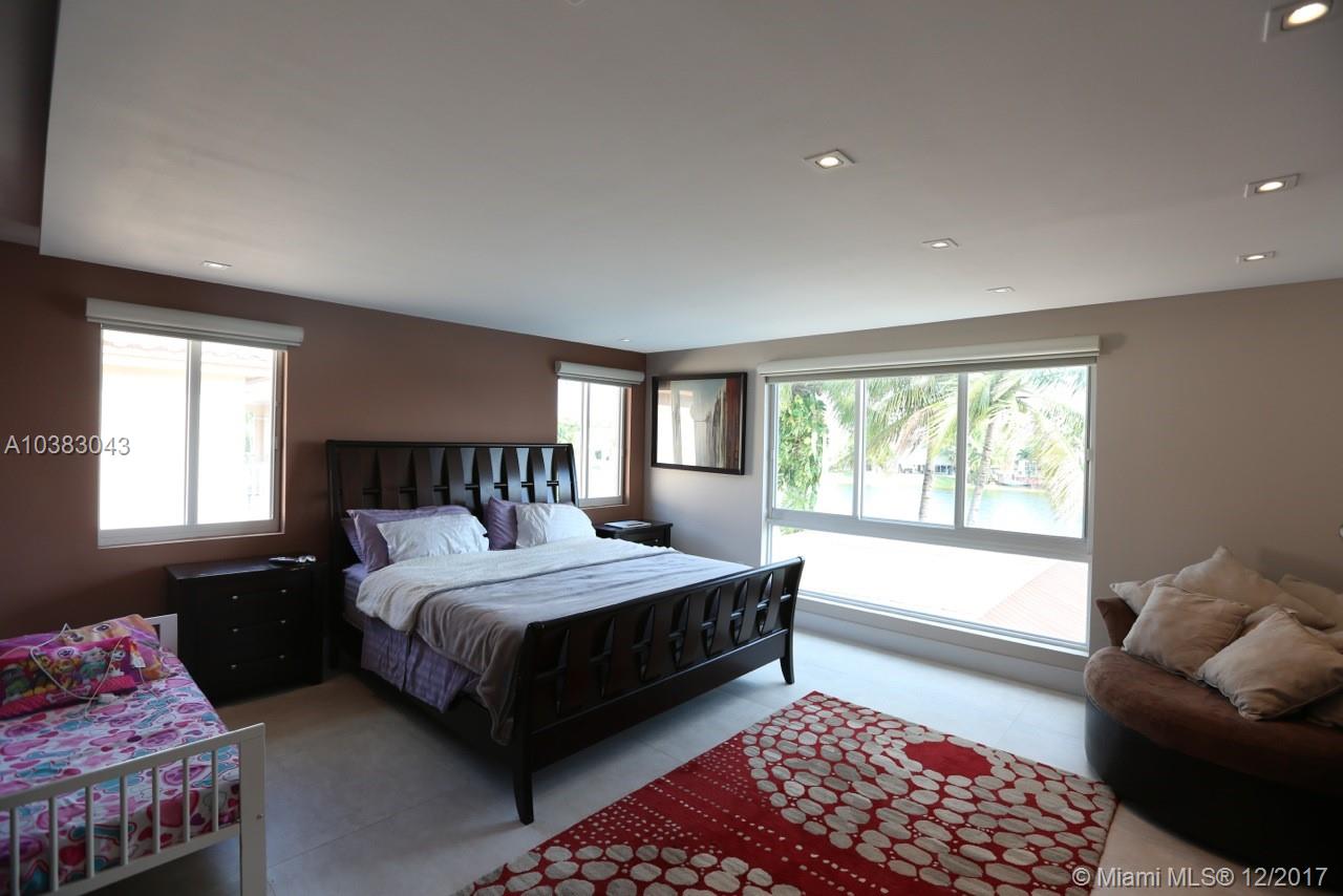 Doral Isles Riviera Amd - Residential