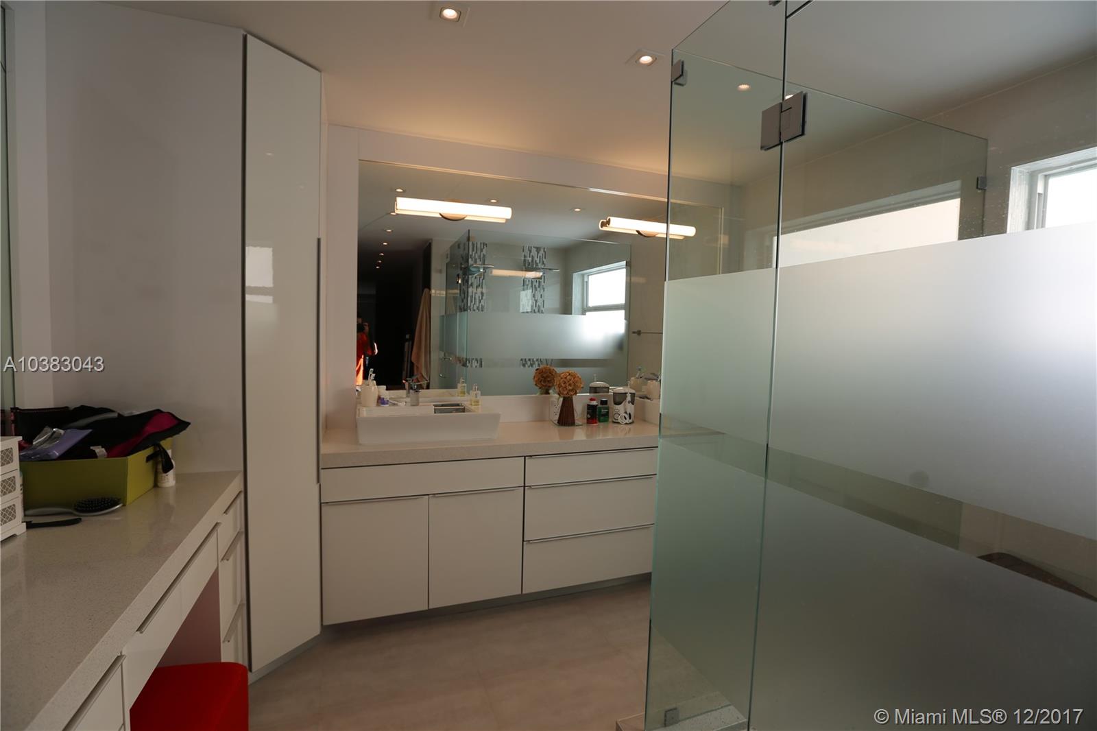 Doral Isles Riviera Amd - Residential