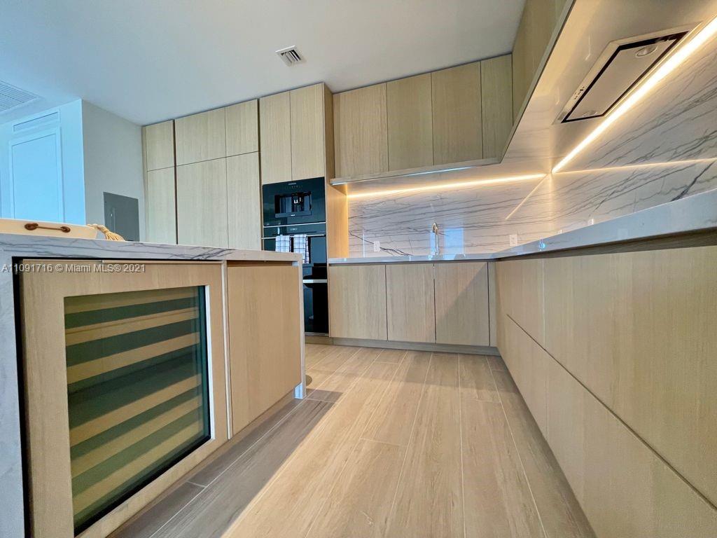 8701 COLLINS AVE CONDO - Residential