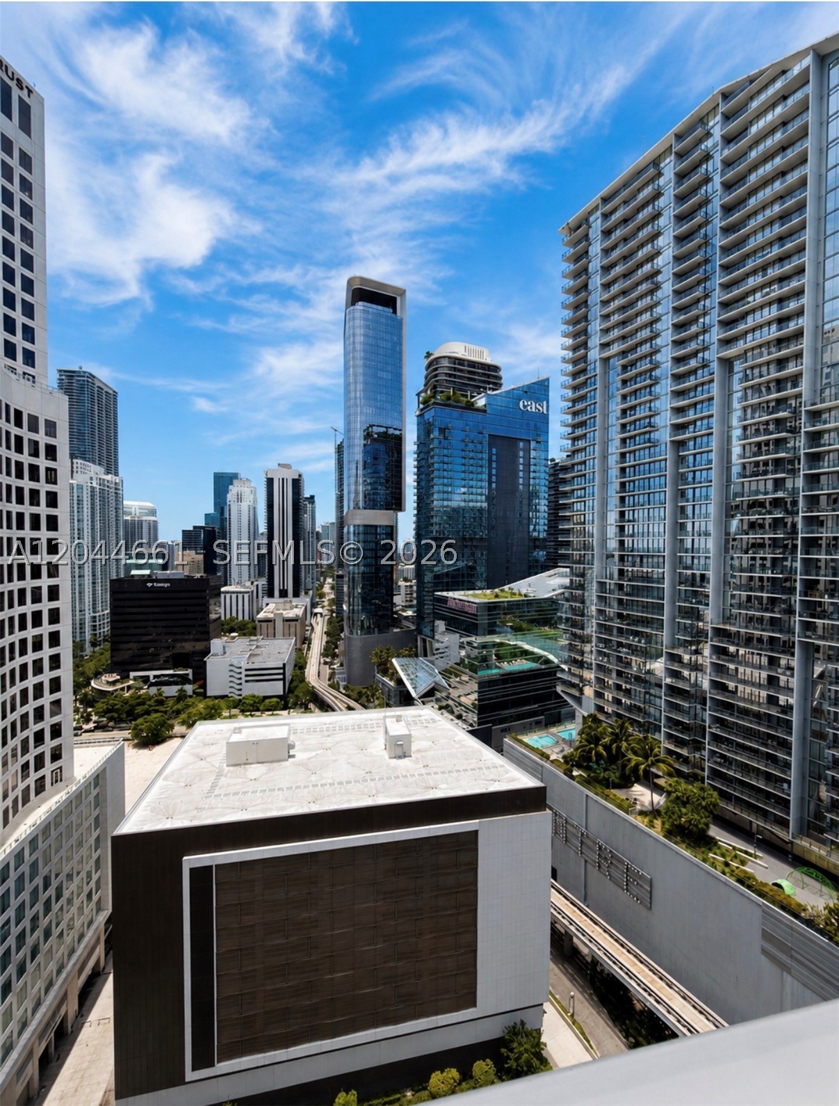 500 BRICKELL WEST CONDO - Residential