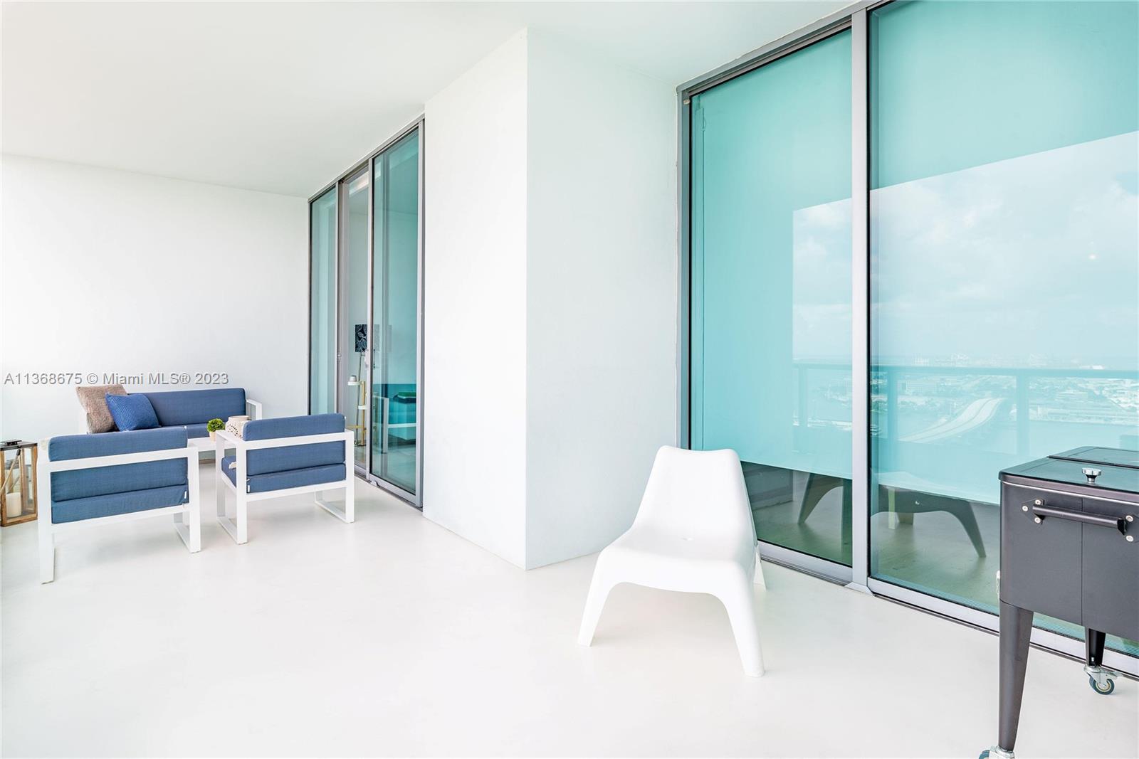 900 BISCAYNE BAY CONDO - Residential Lease