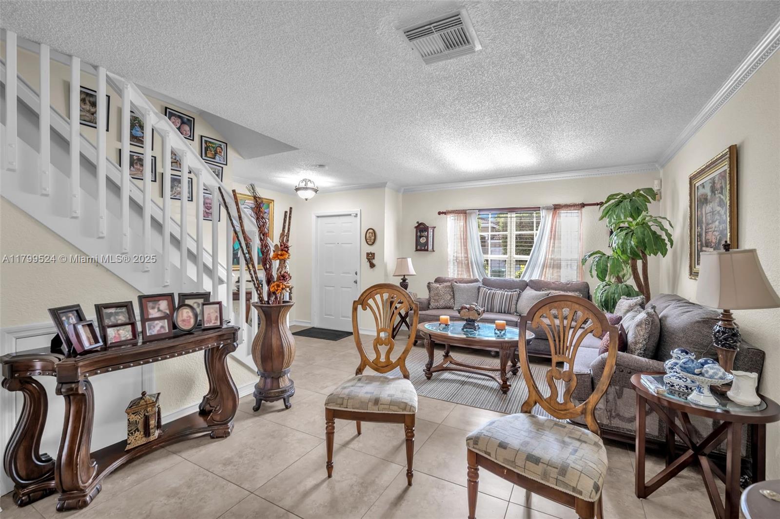 FOREST LAKES GARDENS SEC - Residential