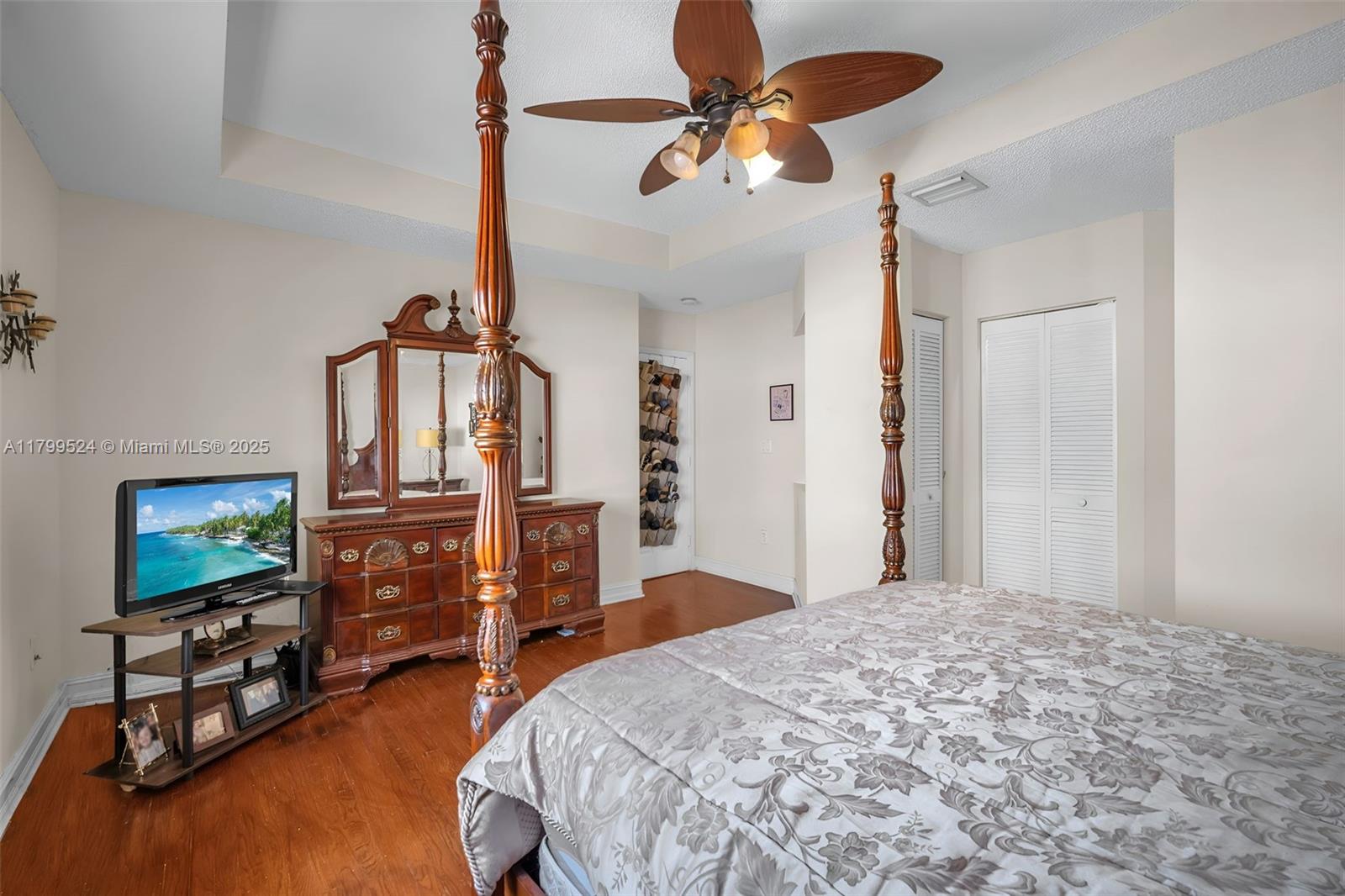FOREST LAKES GARDENS SEC - Residential
