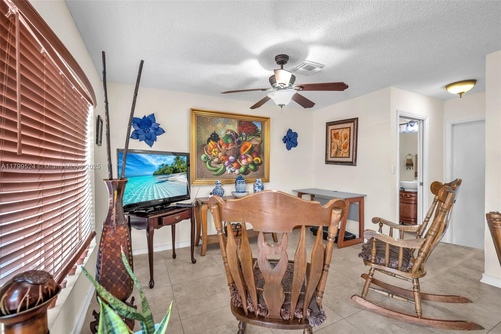 FOREST LAKES GARDENS SEC - Residential