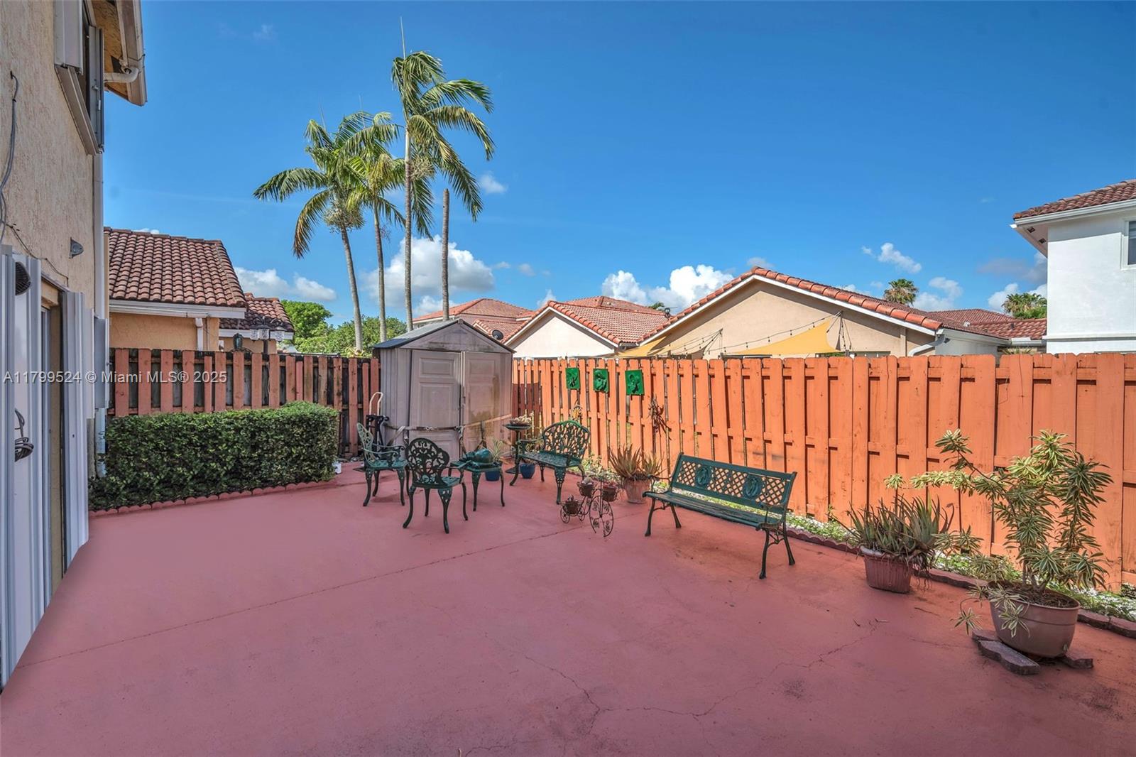 FOREST LAKES GARDENS SEC - Residential