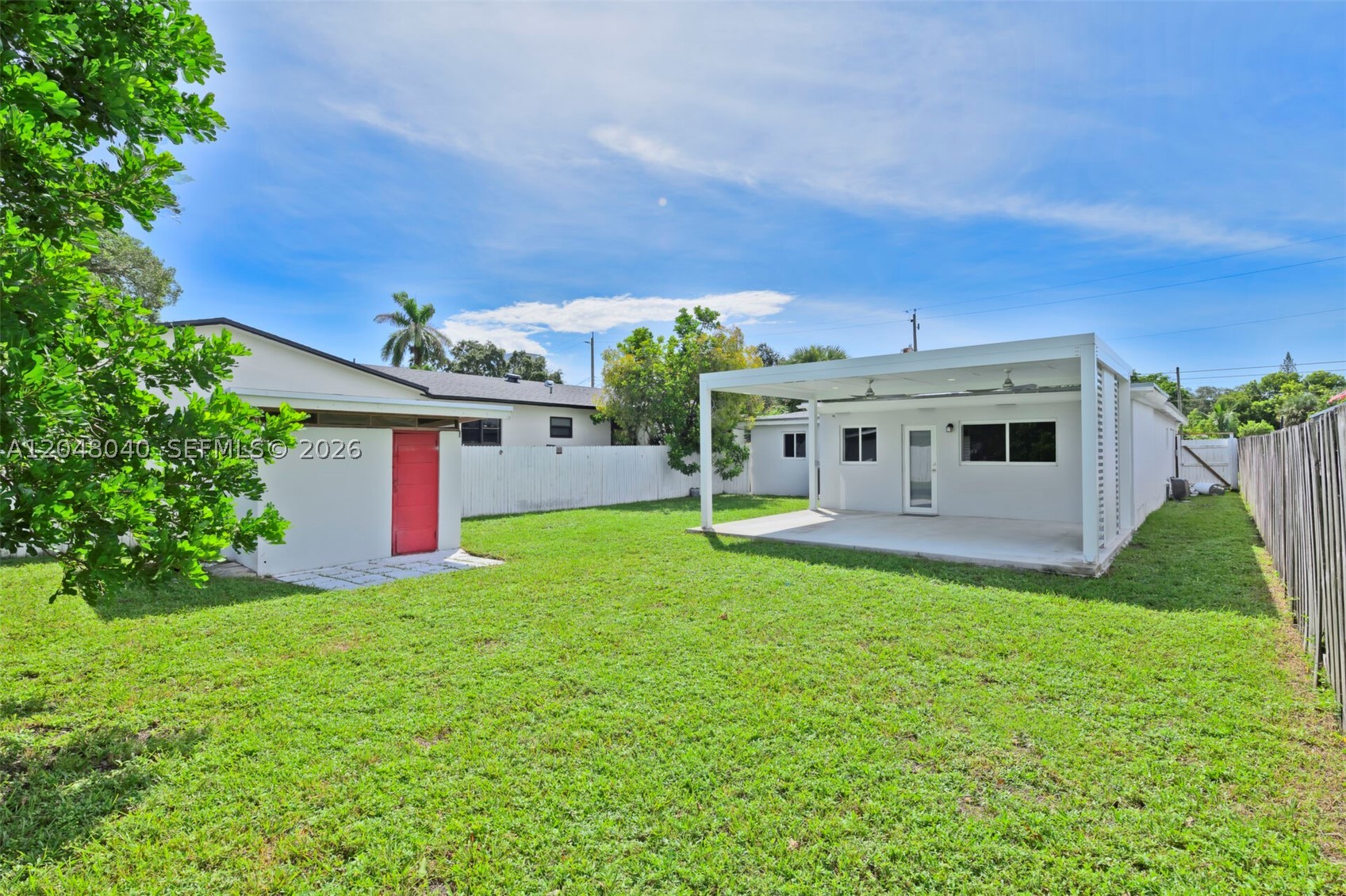 HALLANDALE BY THE SEA - Residential