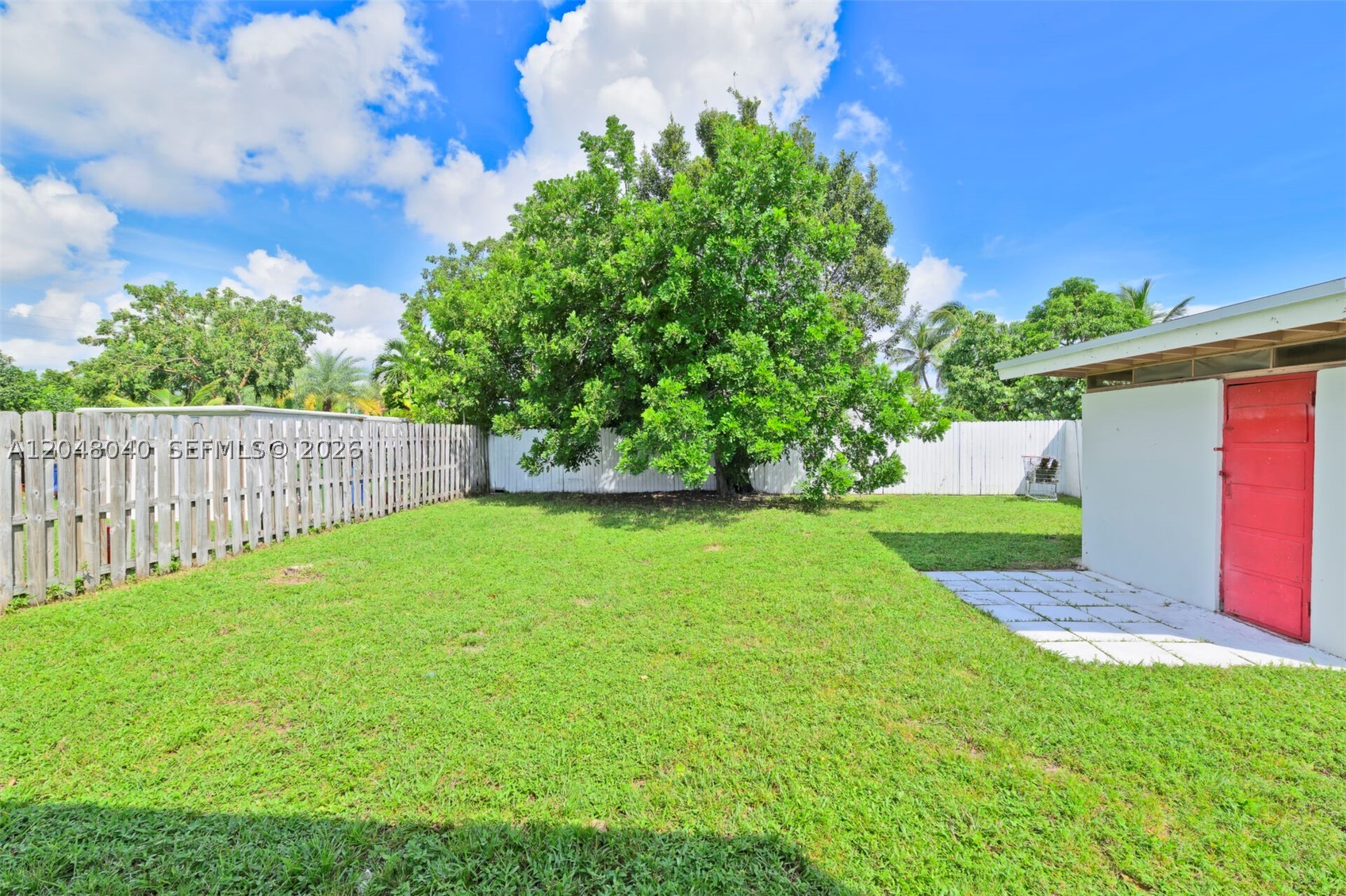 HALLANDALE BY THE SEA - Residential
