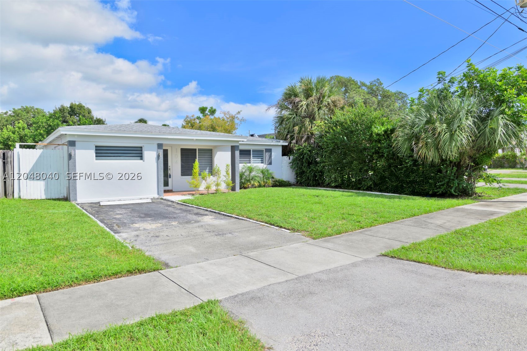 HALLANDALE BY THE SEA - Residential
