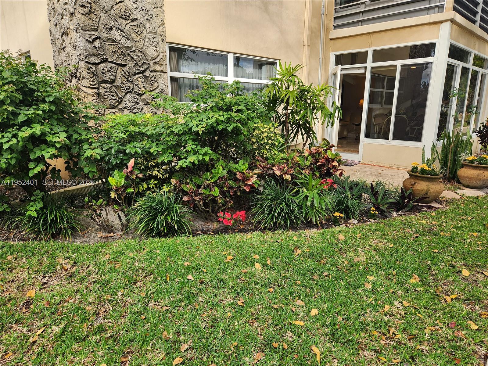 WILLOW GARDENS CONDO - Residential