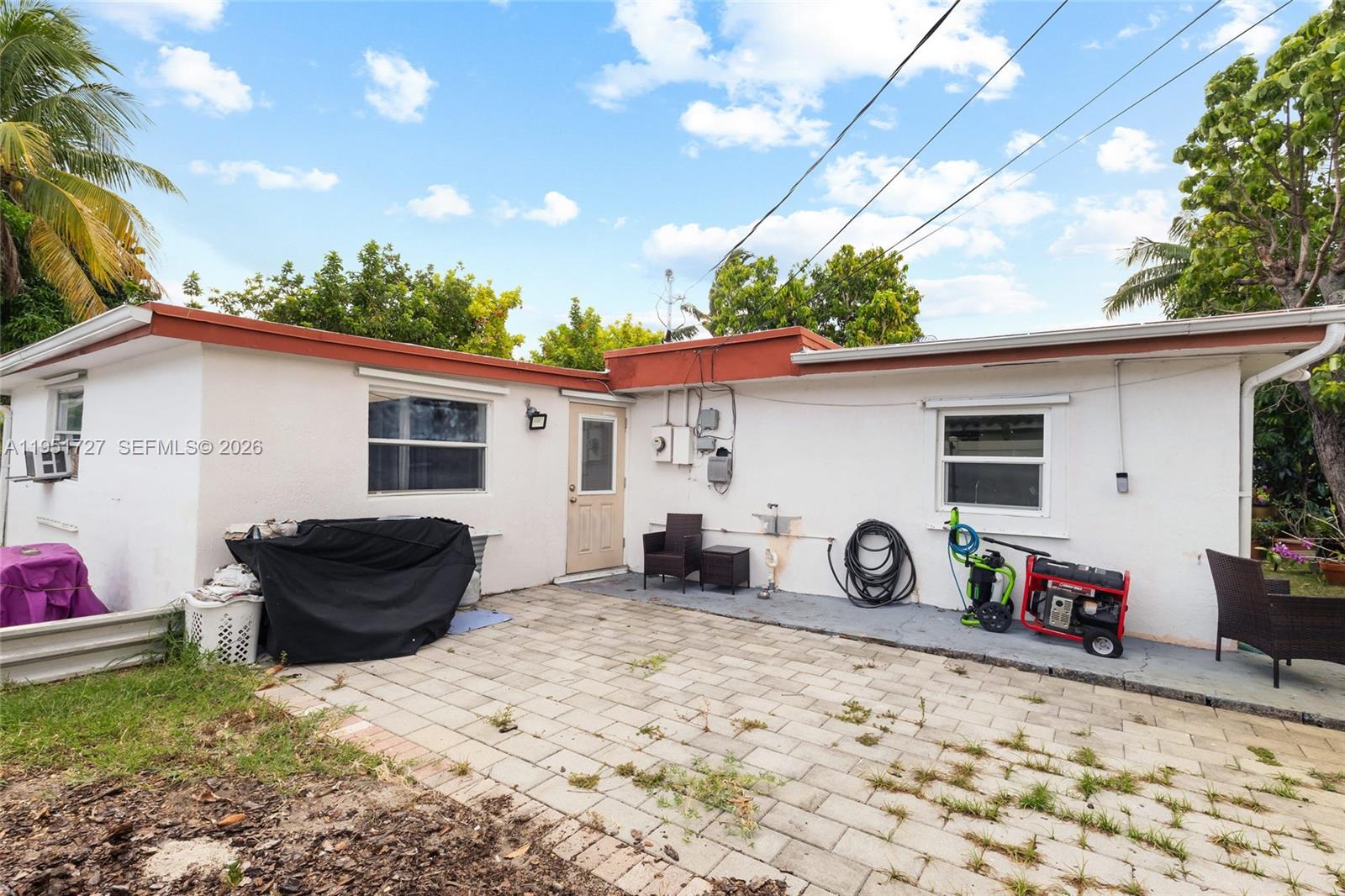 COLLIER ESTATES 3RD ADD - Residential