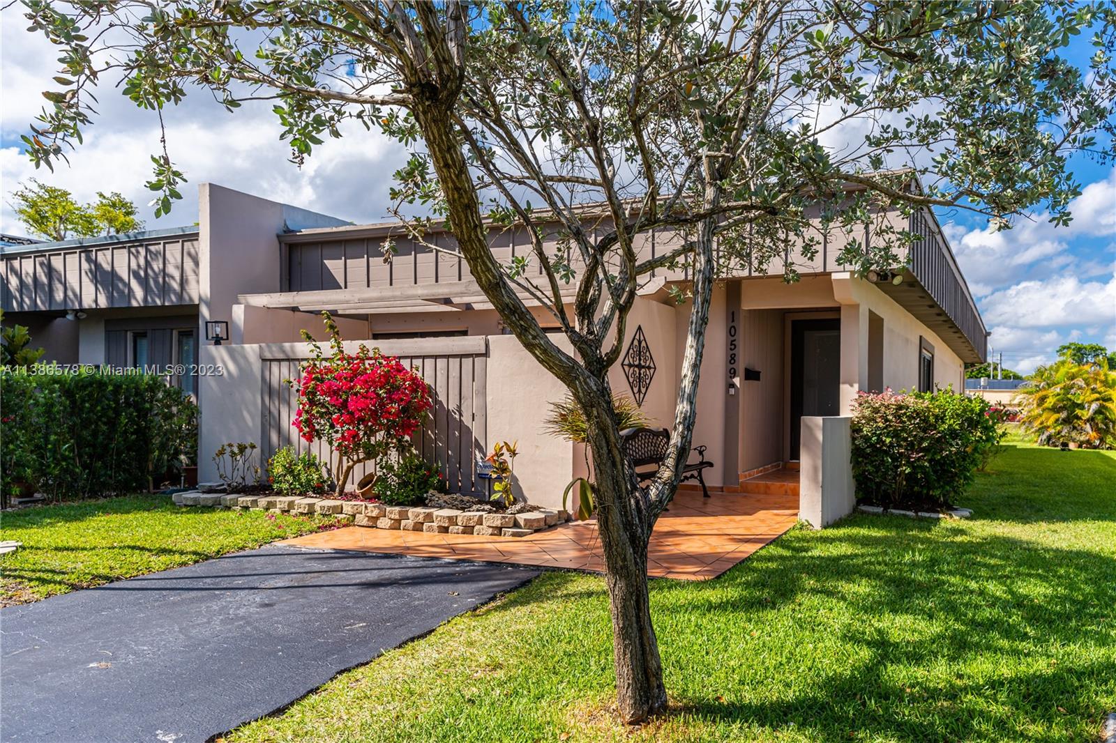 Look no further this Creekside Villa Home has been recently refreshed inside, new impact windows & Doors, New A/C, Fresh paint all throughout. Located in a prime location just minutes from the snapper creek expressway. This 3/2 offers spacious living areas, updated kitchen and appliances, one private patio for the guest rooms and the backyard with a gate that allows access to the open field and canal. This is a beautiful home. Come bring your clients and check it out for yourselves! Send complete offers with Credit check, Background, Paystubs. Min Credit Score 680. No HOA approval needed