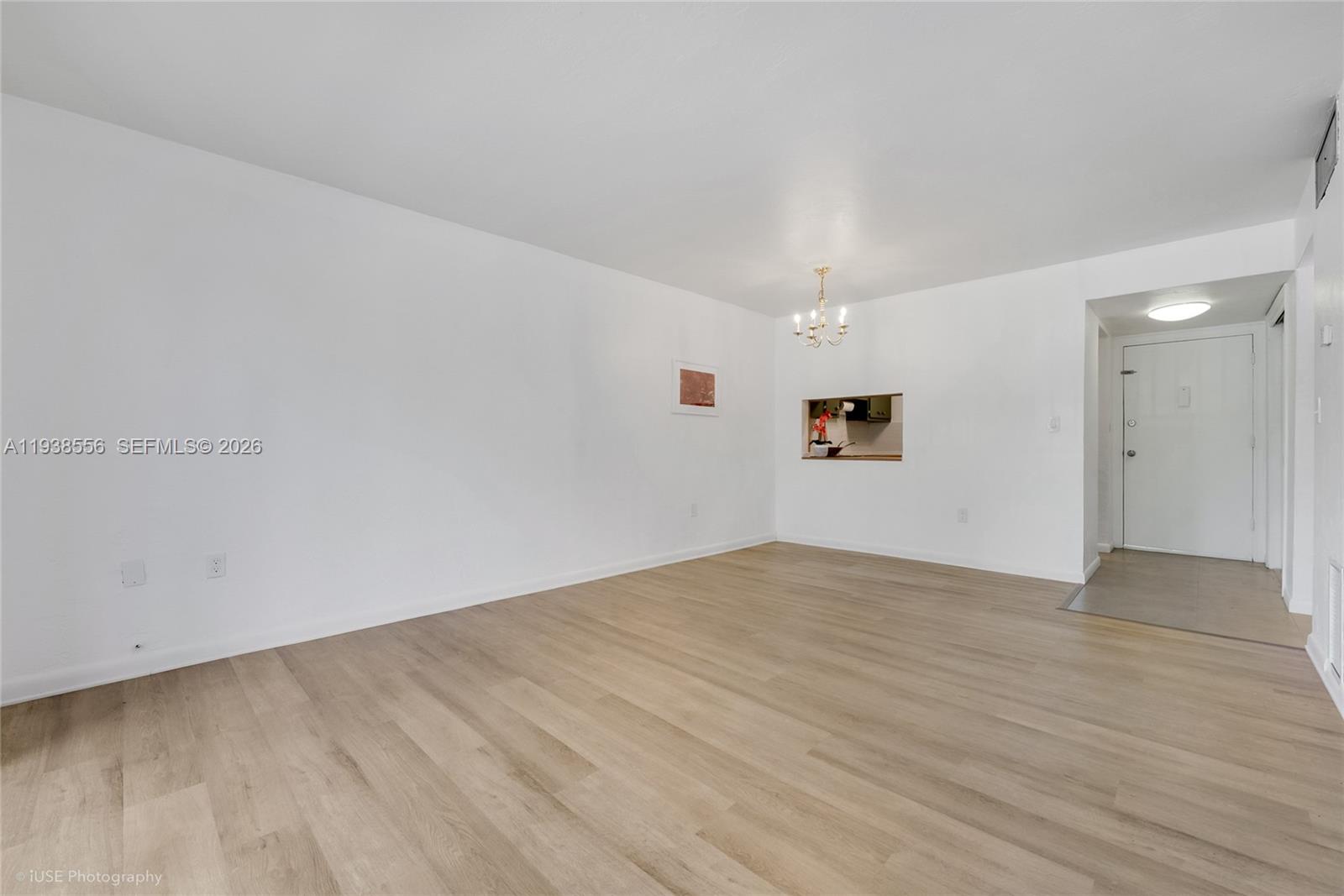 SILVER PALMS AT DADELAND - Residential