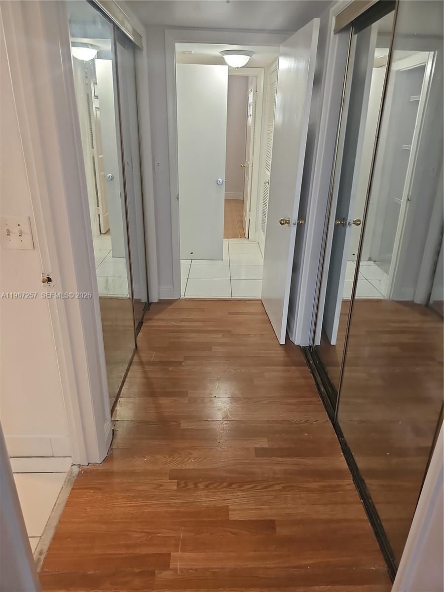 LAKES OF INVERRARY CONDO - Residential Lease