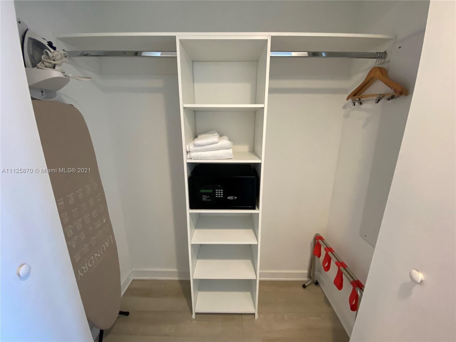 BEACHWALK CONDOMINIUM - Residential