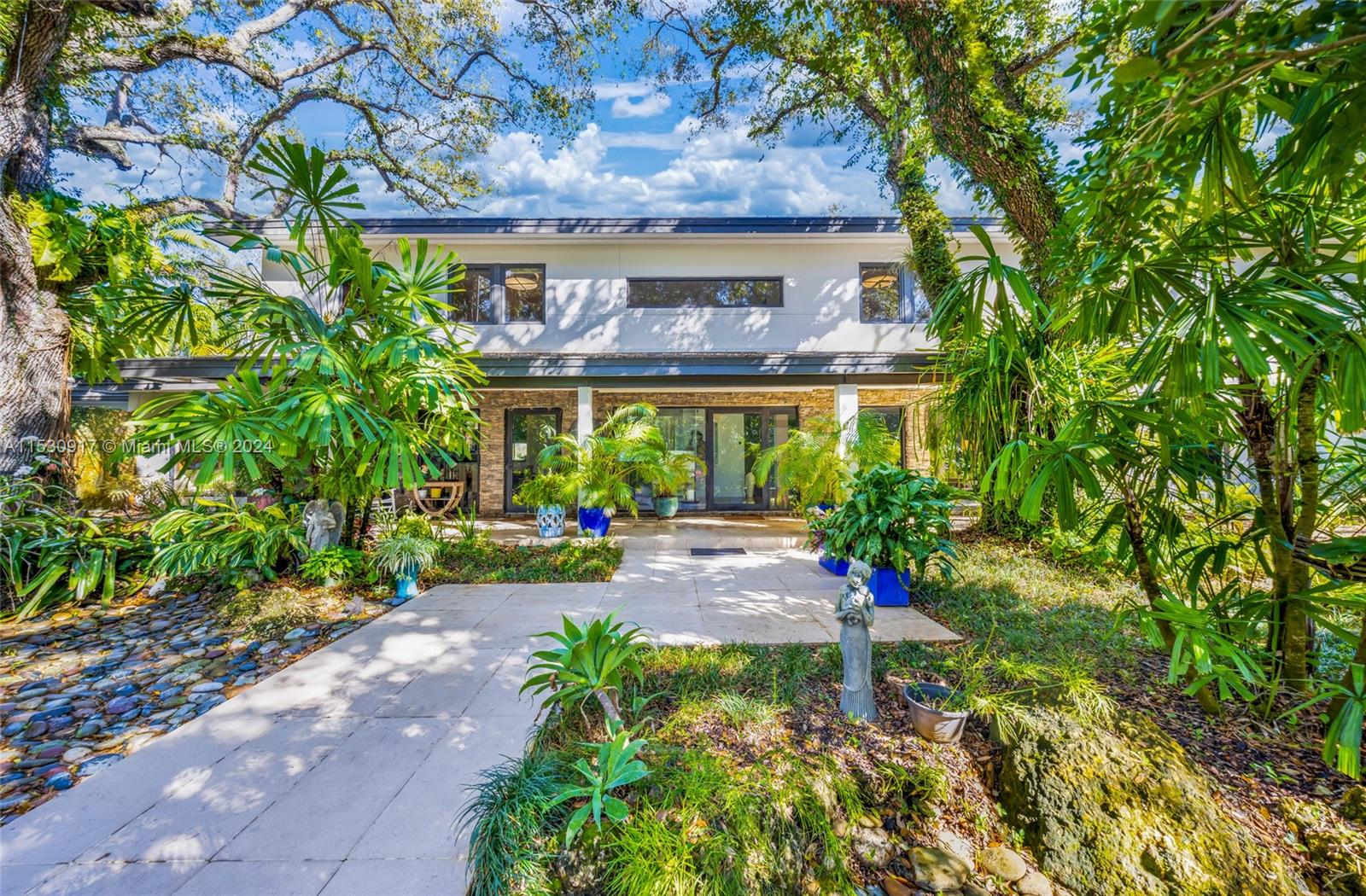 SNAPPER CREEK LAKES SUB - Residential